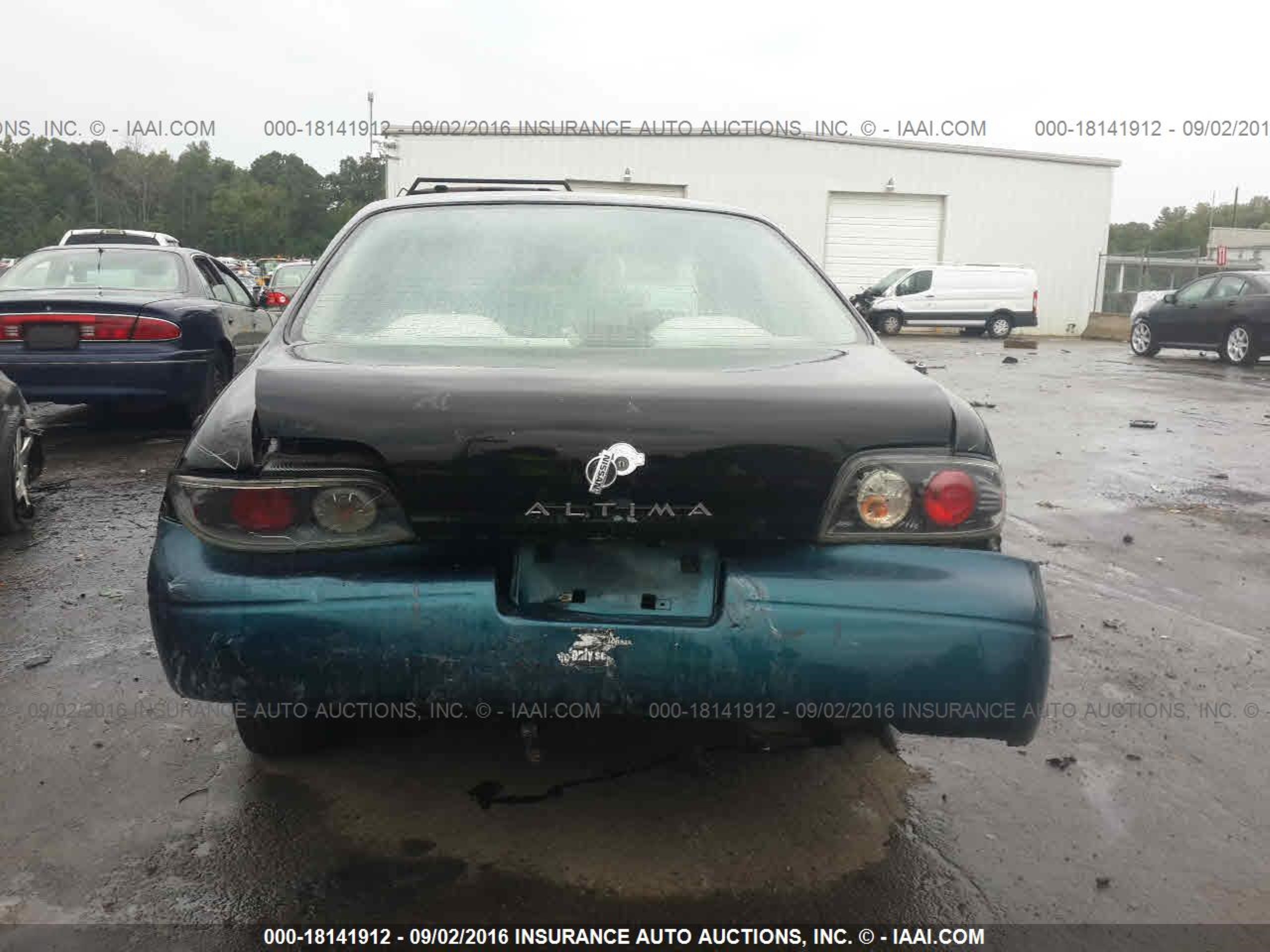 Photo 5 VIN: 1N4BU31D8VC100665 - NISSAN ALTIMA 