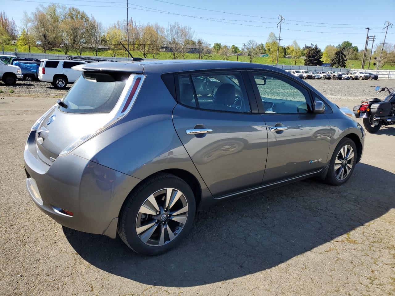 Photo 2 VIN: 1N4BZ0CP2GC304839 - NISSAN LEAF 