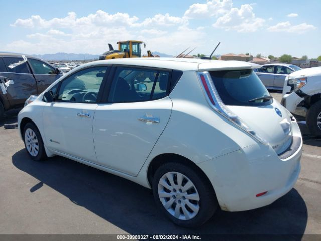 Photo 2 VIN: 1N4BZ0CP2HC303238 - NISSAN LEAF 