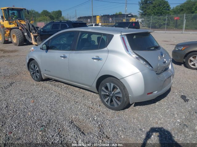 Photo 2 VIN: 1N4BZ0CP3GC304686 - NISSAN LEAF 