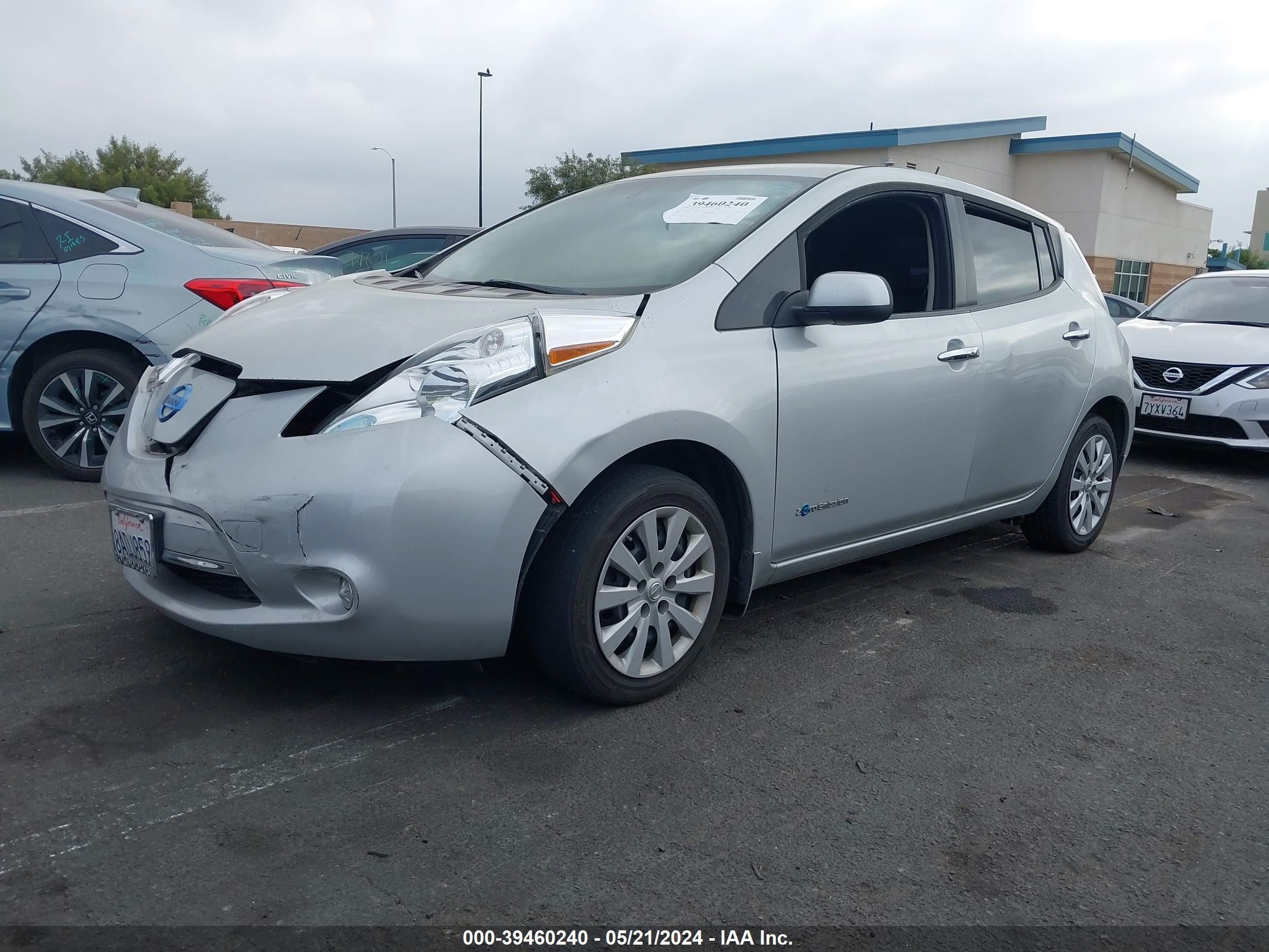 Photo 1 VIN: 1N4BZ0CP6HC310032 - NISSAN LEAF 