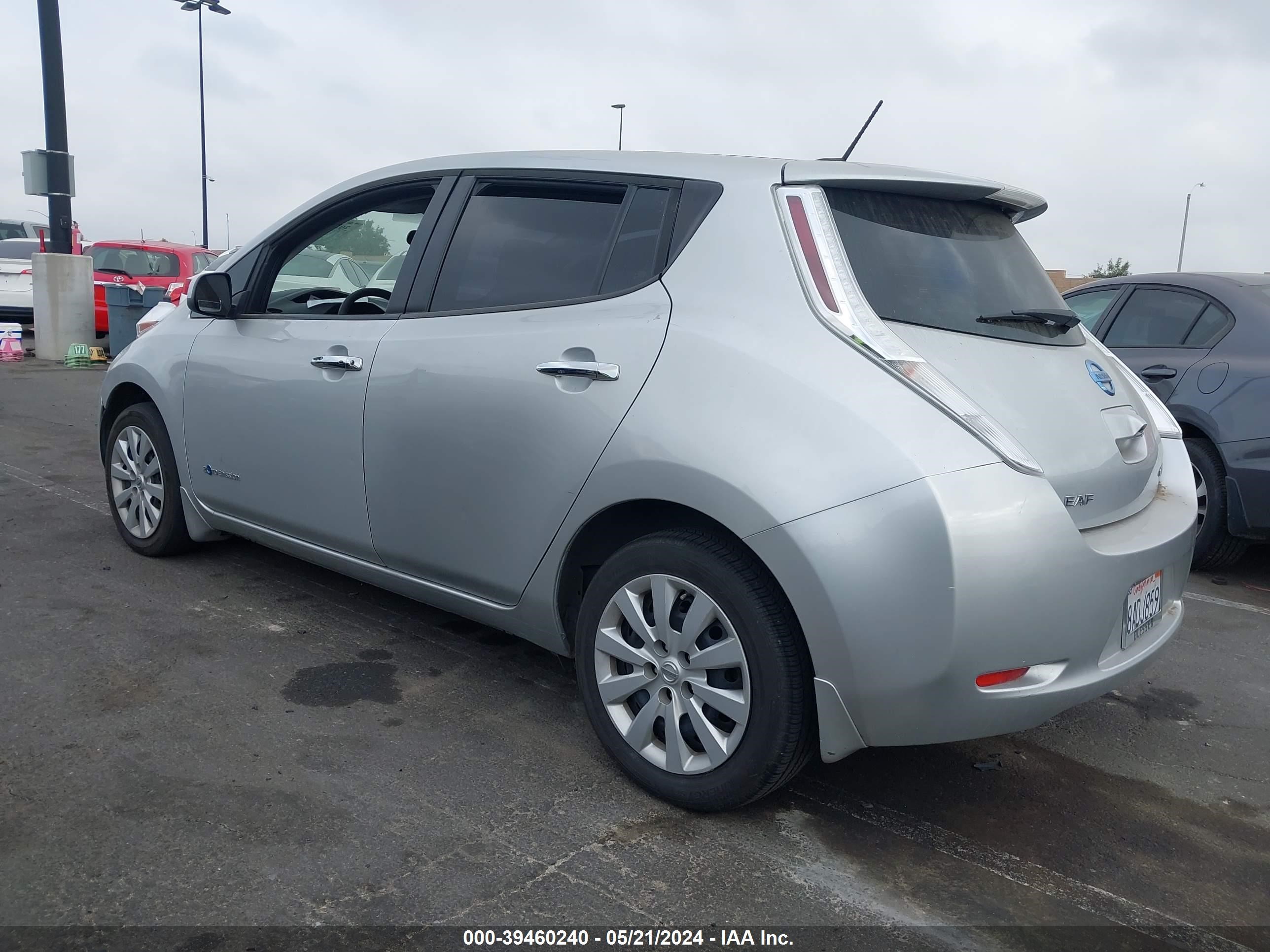 Photo 2 VIN: 1N4BZ0CP6HC310032 - NISSAN LEAF 