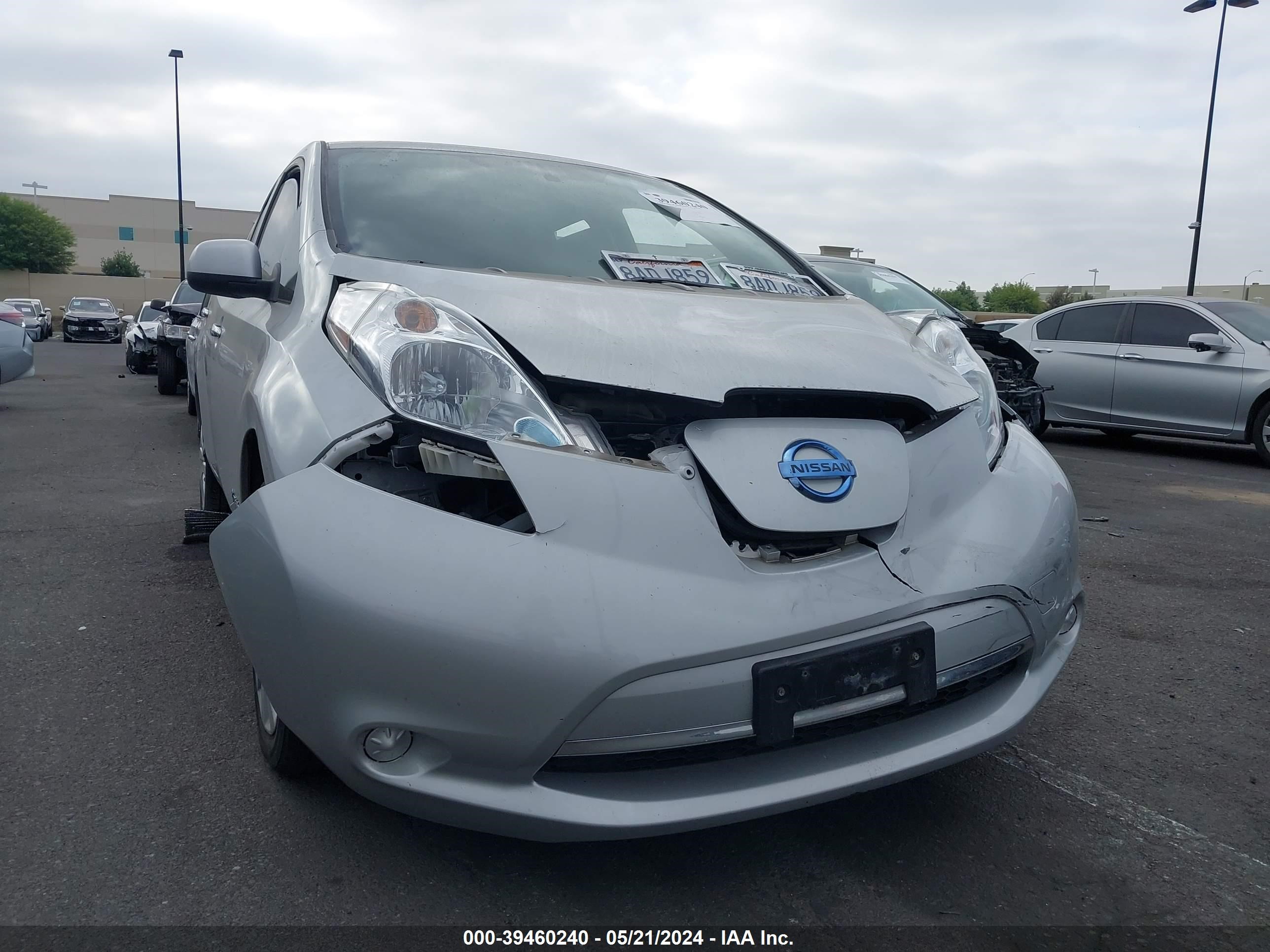 Photo 5 VIN: 1N4BZ0CP6HC310032 - NISSAN LEAF 