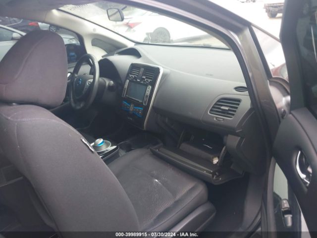 Photo 4 VIN: 1N4BZ0CP7HC305731 - NISSAN LEAF 