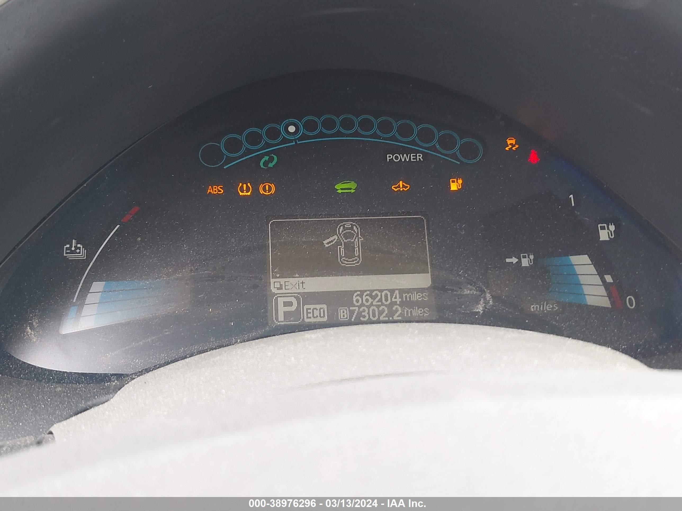 Photo 6 VIN: 1N4BZ0CP8GC301122 - NISSAN LEAF 