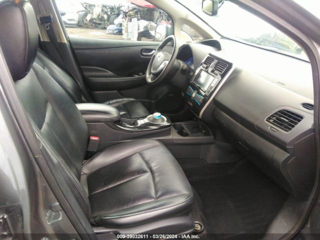 Photo 4 VIN: 1N4BZ0CP8GC314422 - NISSAN LEAF 