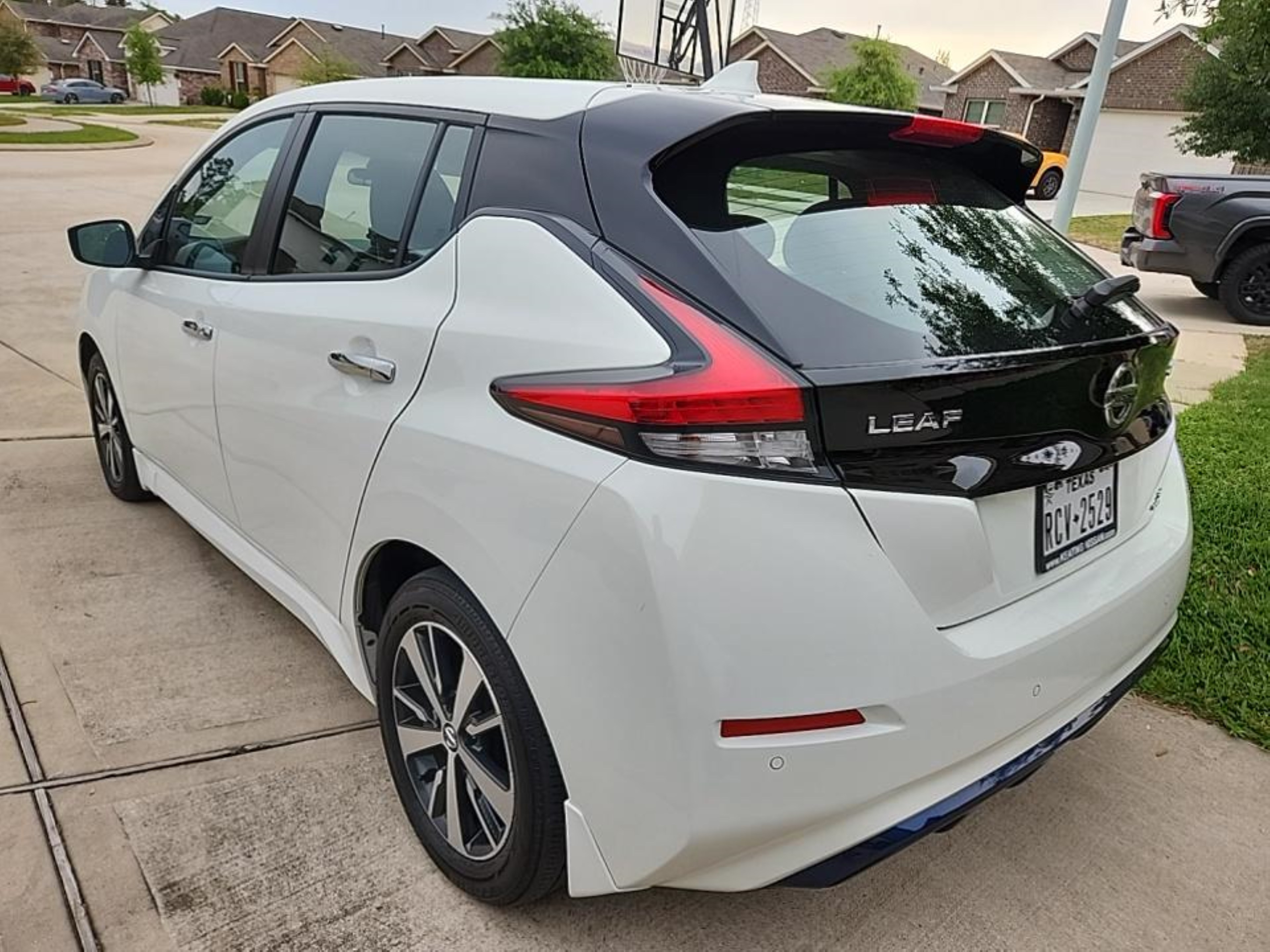 Photo 2 VIN: 1N4BZ1BV4NC556417 - NISSAN LEAF 