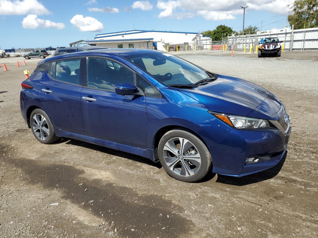 Photo 3 VIN: 1N4BZ1DV7MC556777 - NISSAN LEAF 