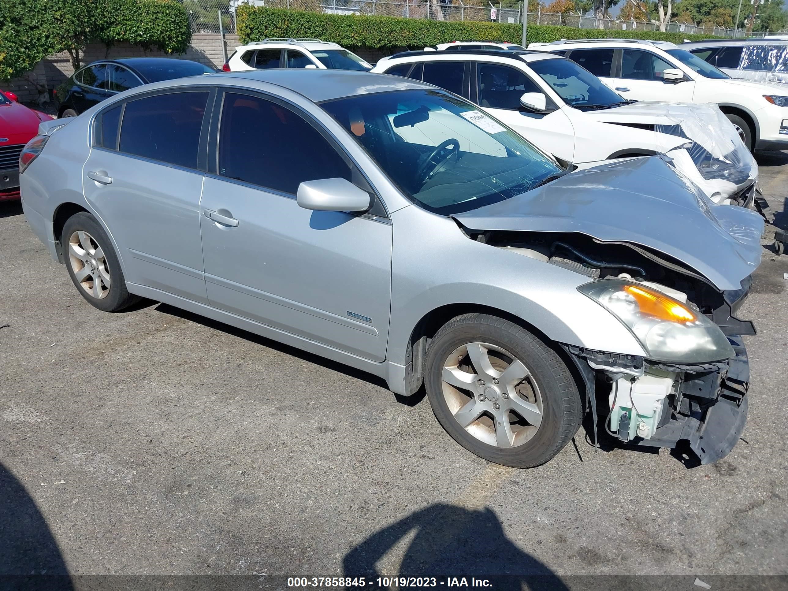 Photo 13 VIN: 1N4CL21E79C152627 - NISSAN ALTIMA 