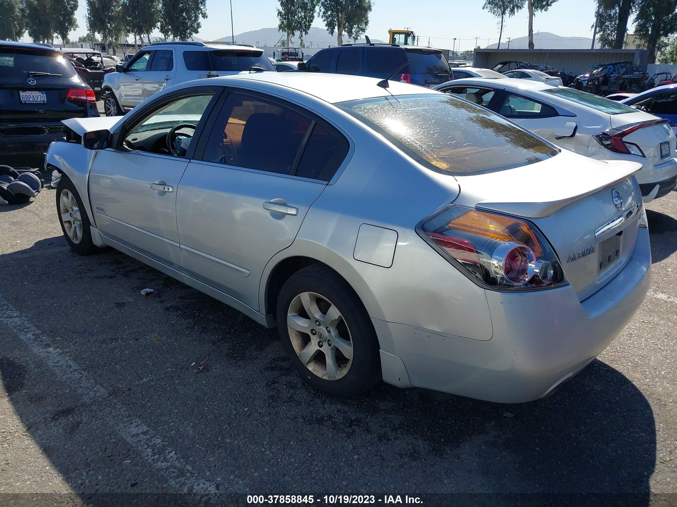 Photo 2 VIN: 1N4CL21E79C152627 - NISSAN ALTIMA 