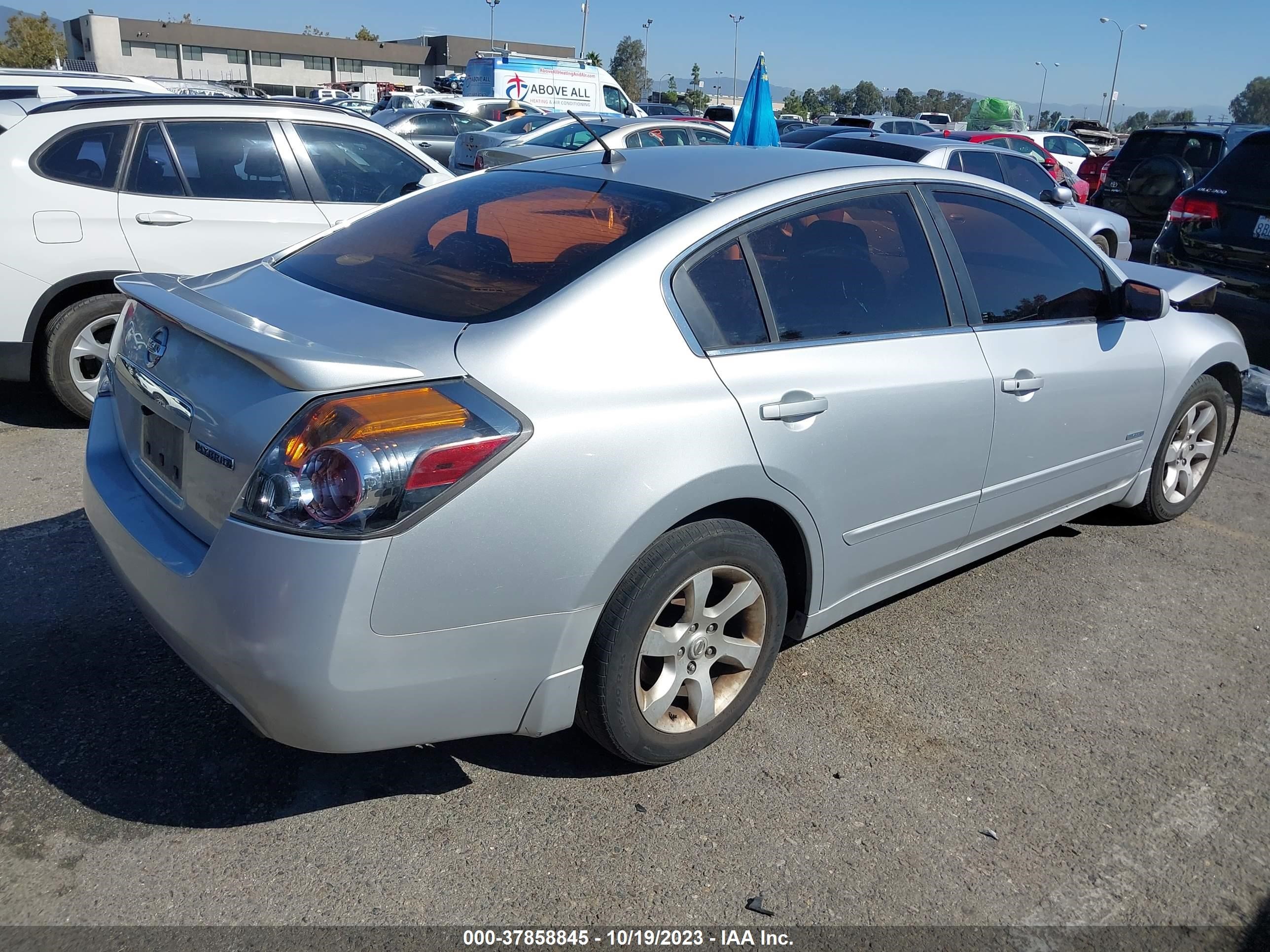 Photo 3 VIN: 1N4CL21E79C152627 - NISSAN ALTIMA 