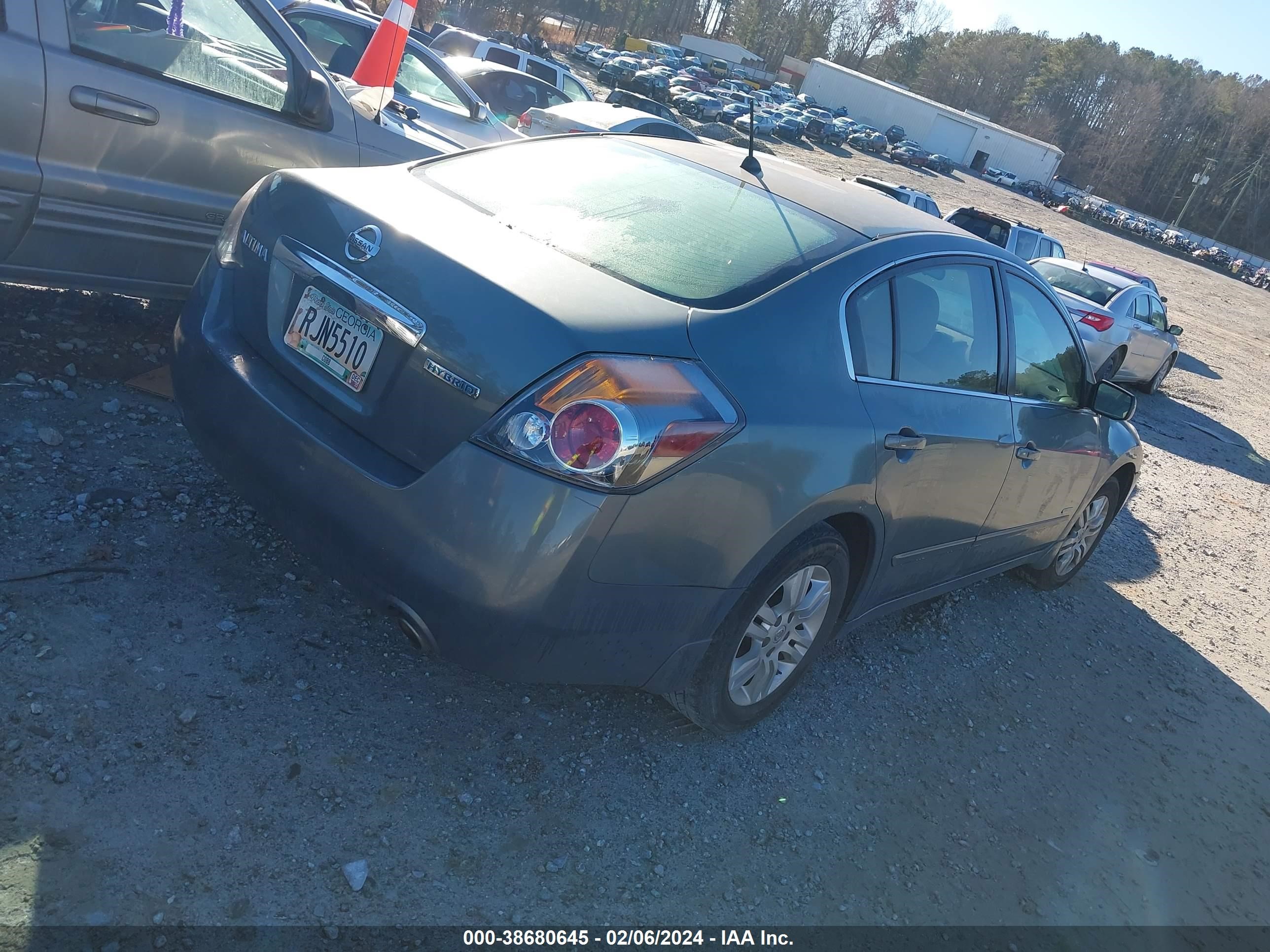 Photo 3 VIN: 1N4CL2AP0AC129437 - NISSAN ALTIMA HYBRID 