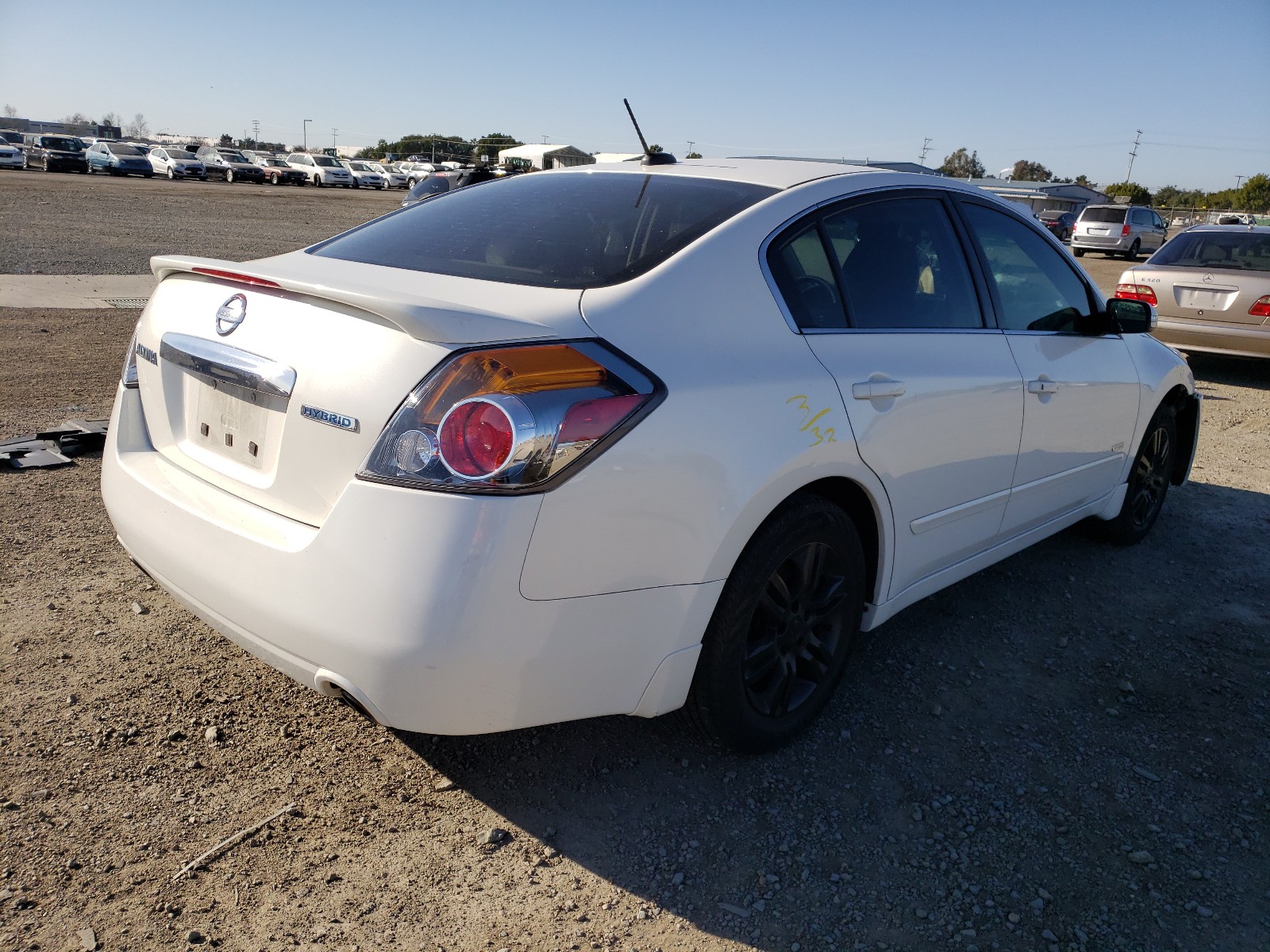 Photo 3 VIN: 1N4CL2AP1AC117443 - NISSAN ALTIMA HYB 