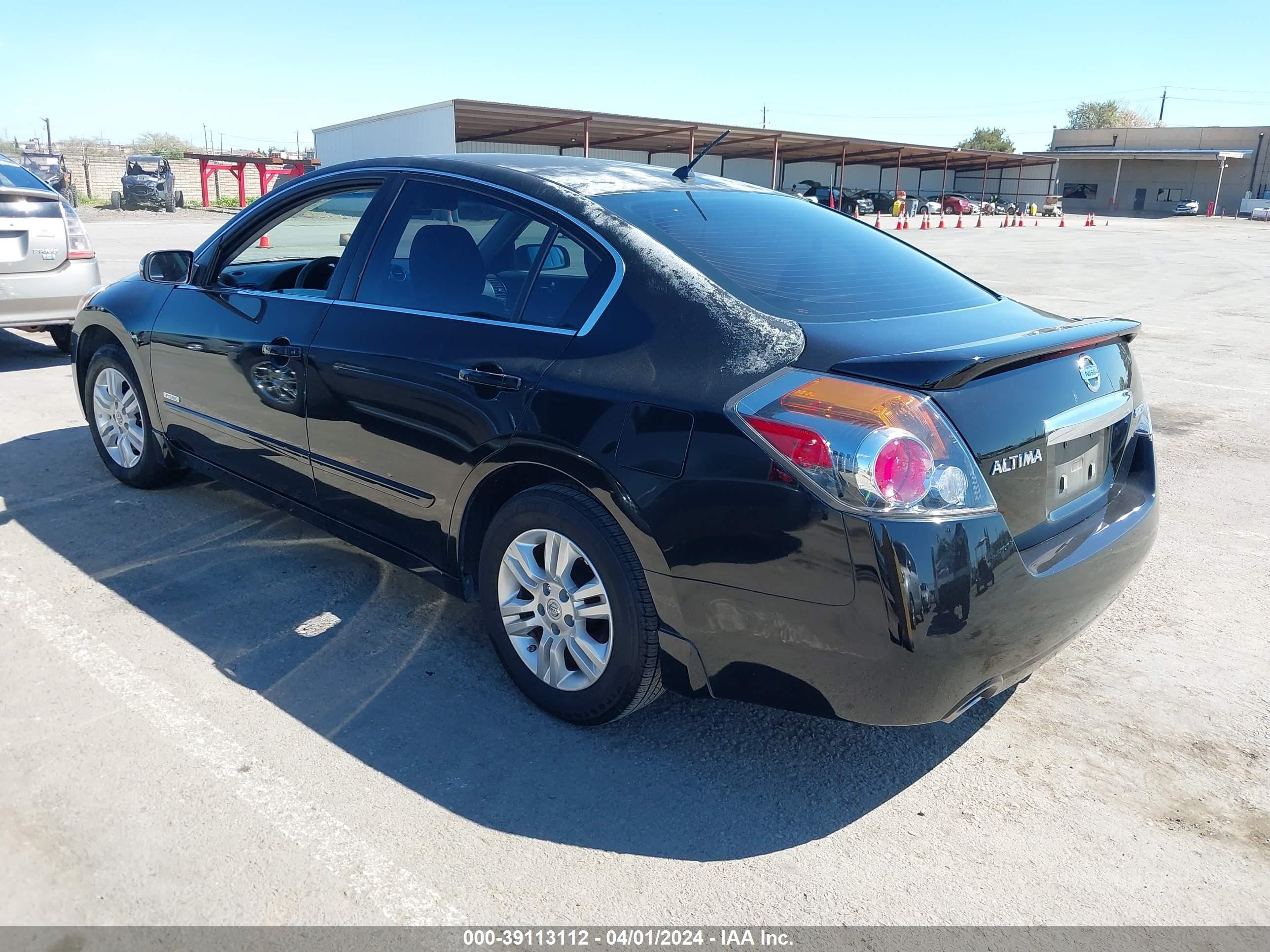 Photo 2 VIN: 1N4CL2AP1BC105570 - NISSAN ALTIMA 