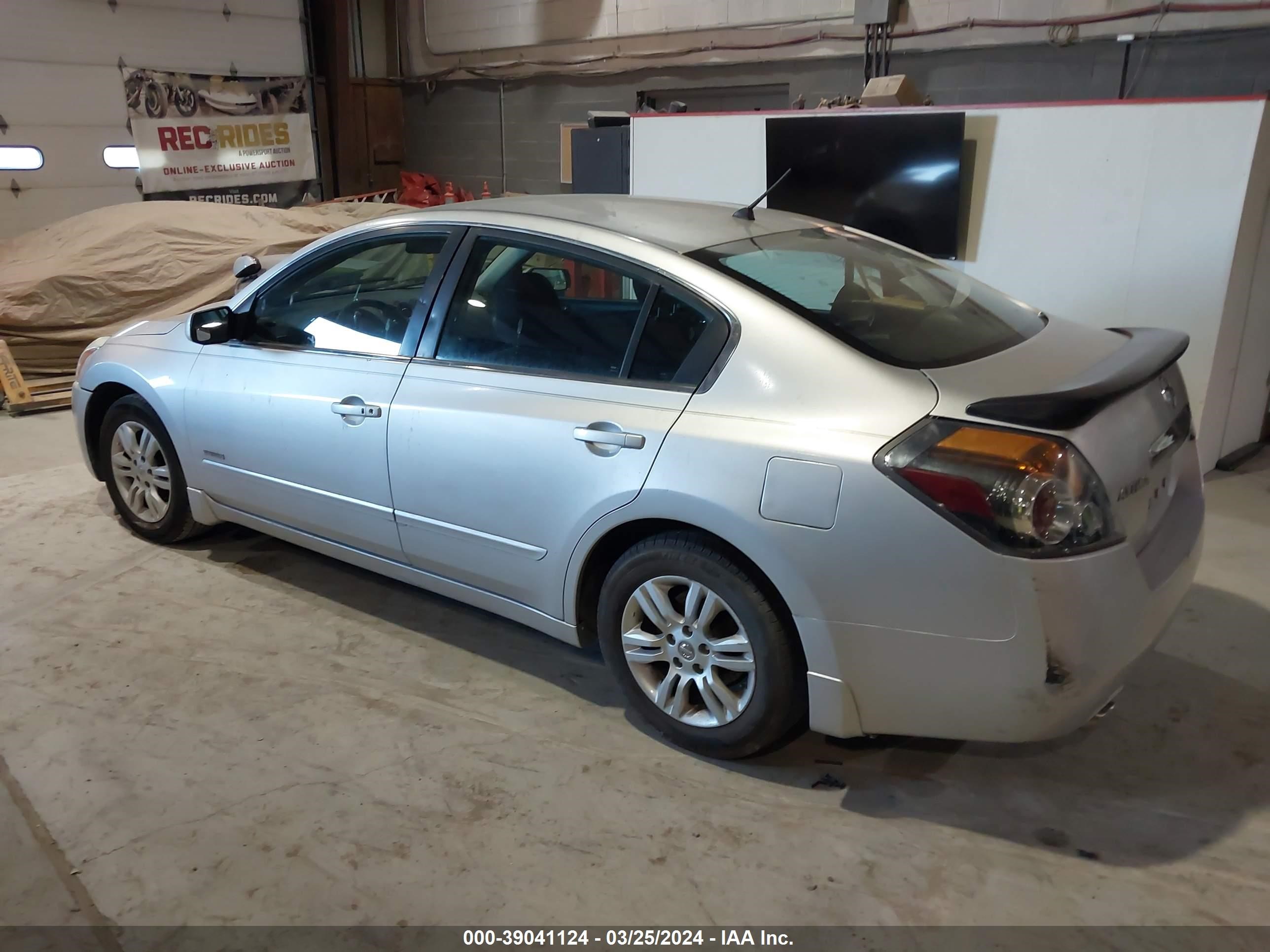 Photo 2 VIN: 1N4CL2AP3BC151398 - NISSAN ALTIMA 