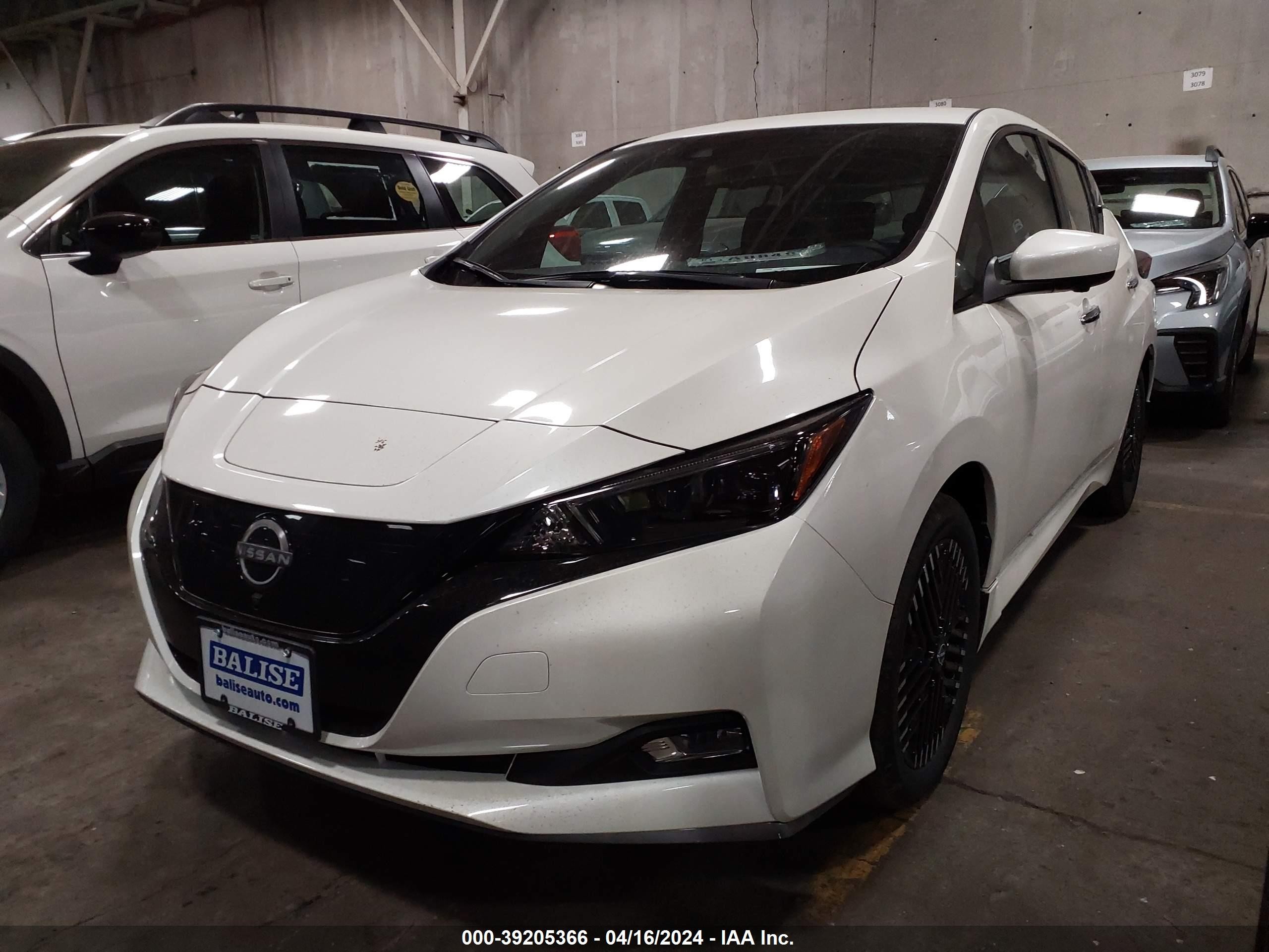 Photo 1 VIN: 1N4CZ1CV4RC556118 - NISSAN LEAF 