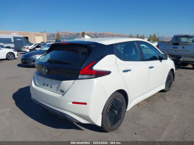 Photo 3 VIN: 1N4CZ1CV6PC560622 - NISSAN LEAF 