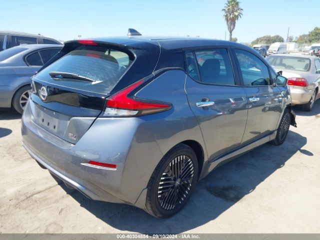 Photo 3 VIN: 1N4CZ1CV8RC552878 - NISSAN LEAF 