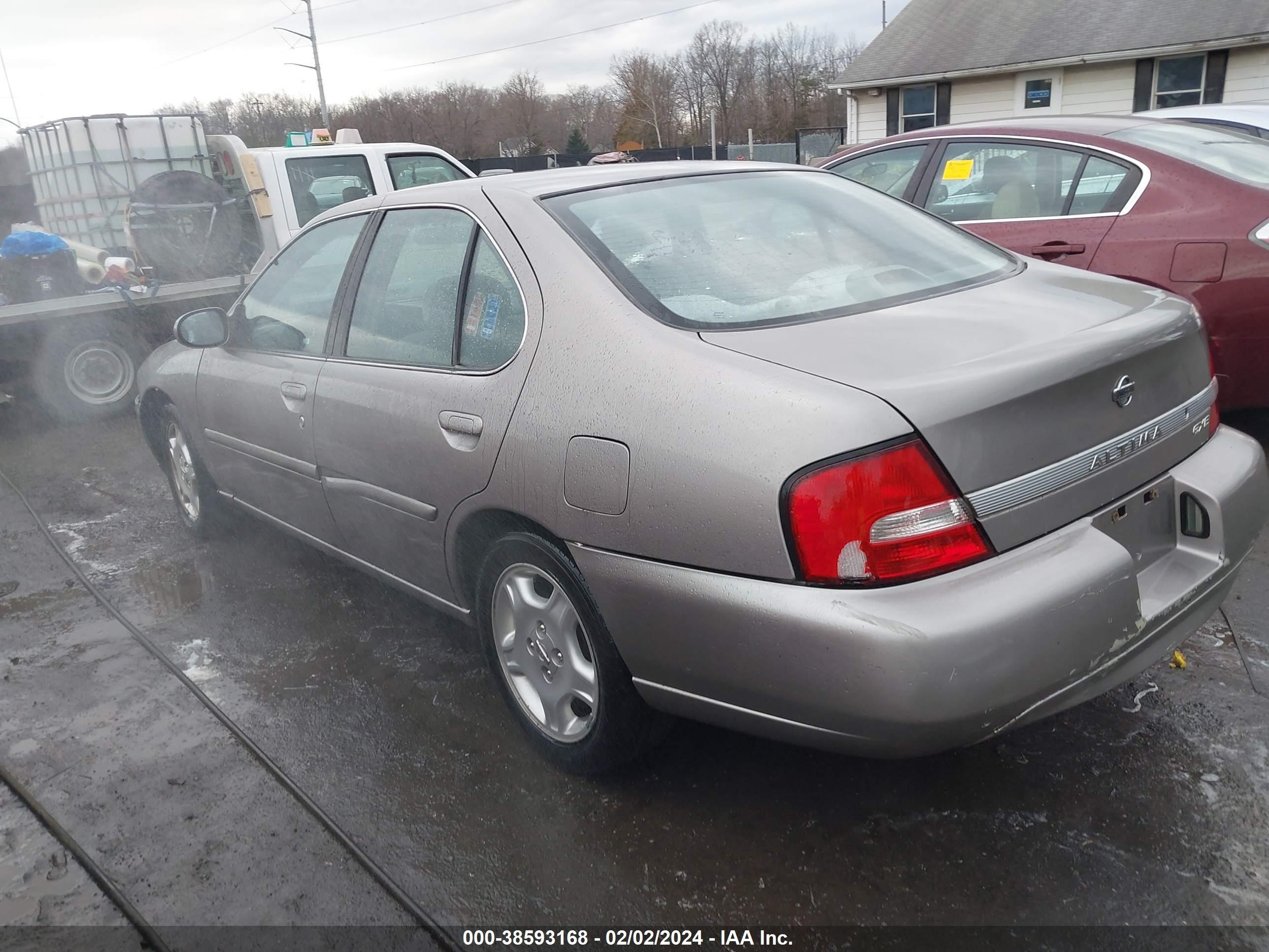 Photo 2 VIN: 1N4DL01D1YC113773 - NISSAN ALTIMA 