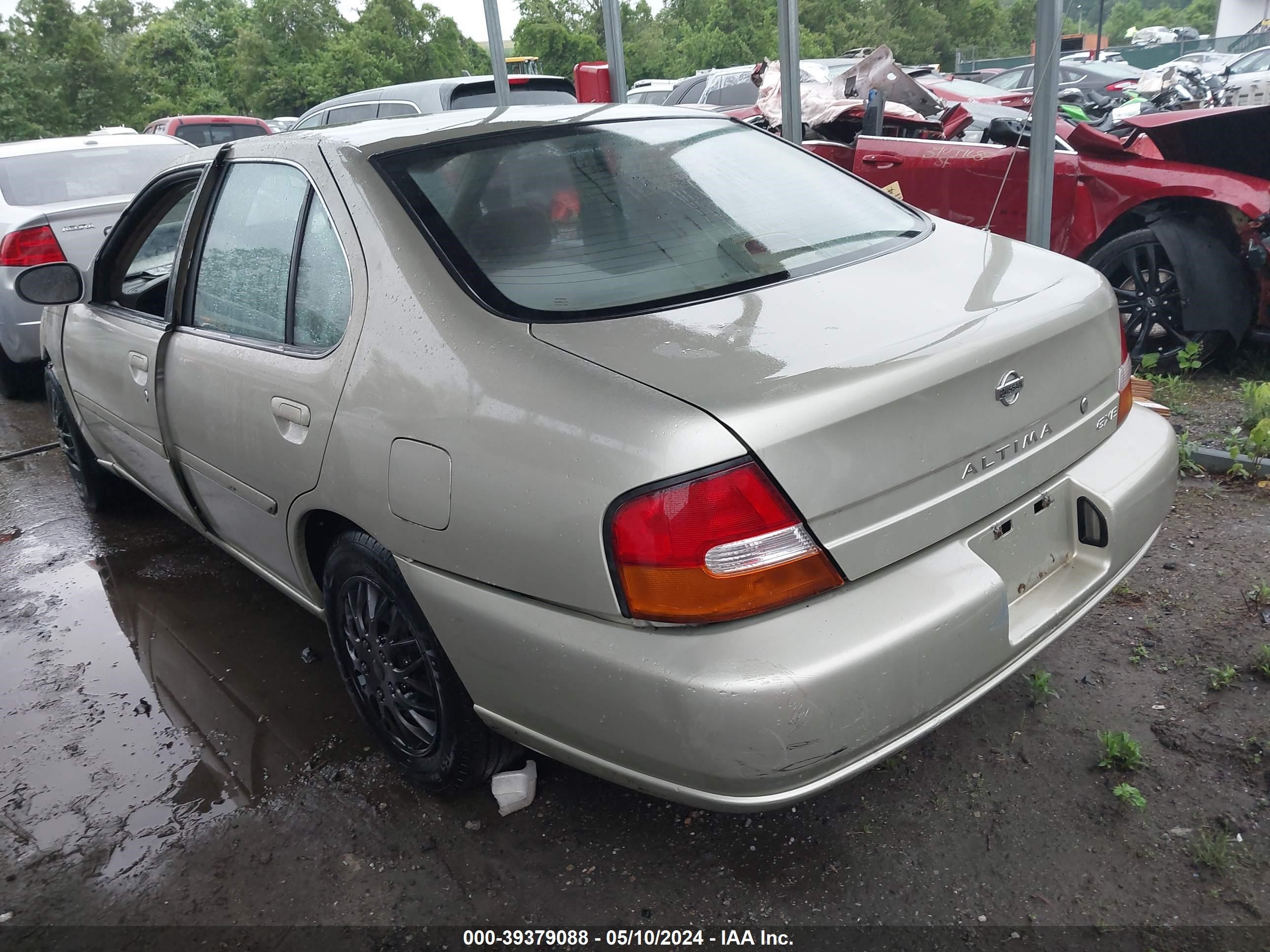 Photo 2 VIN: 1N4DL01D8XC250756 - NISSAN ALTIMA 