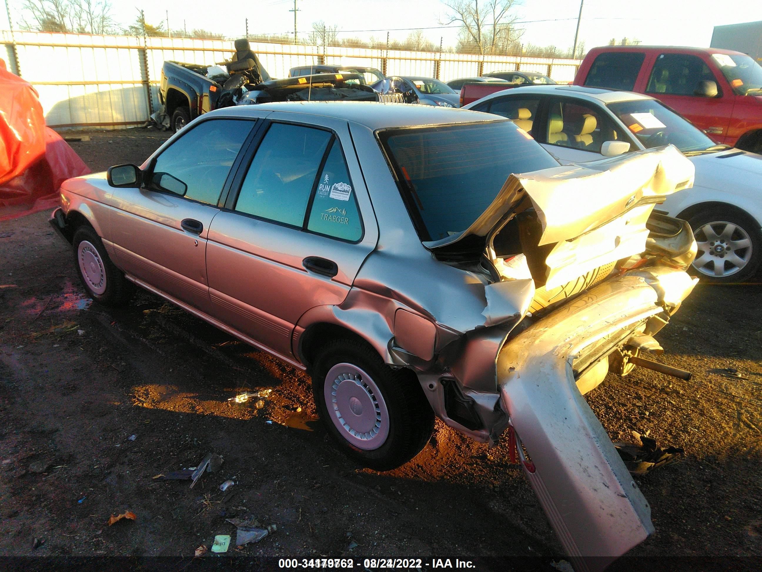 Photo 2 VIN: 1N4EB31P4RC866685 - NISSAN SENTRA 