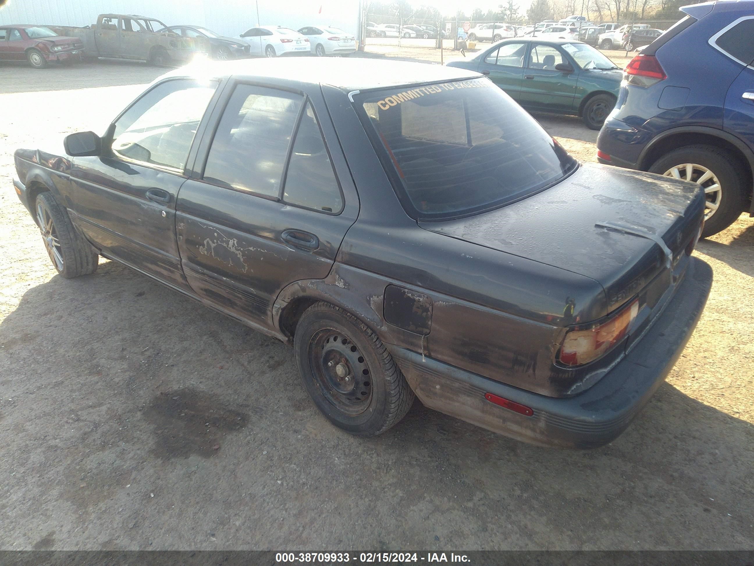 Photo 2 VIN: 1N4EB31P7RC866647 - NISSAN SENTRA 