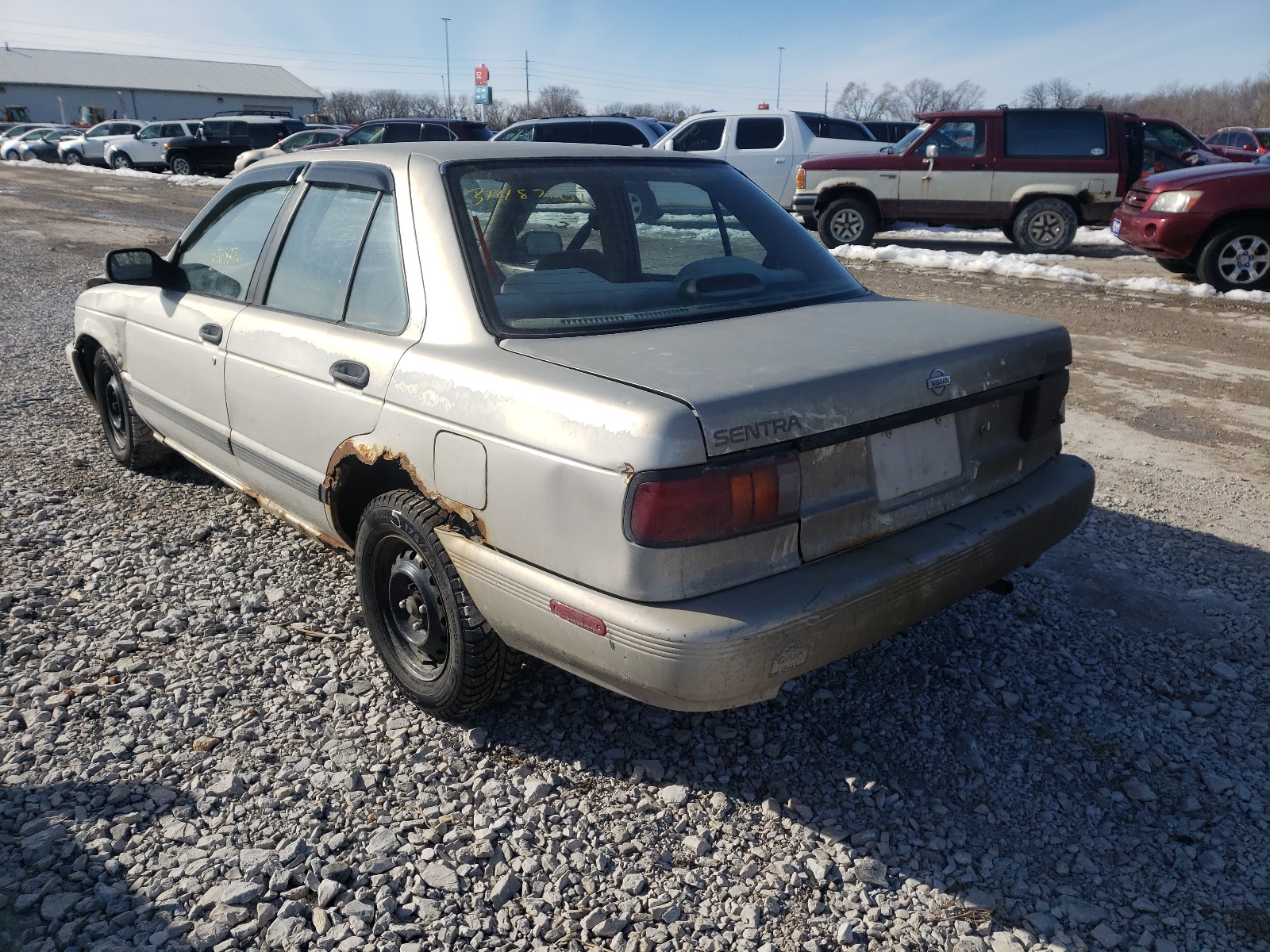 Photo 2 VIN: 1N4EB31PXRC872667 - NISSAN SENTRA E 