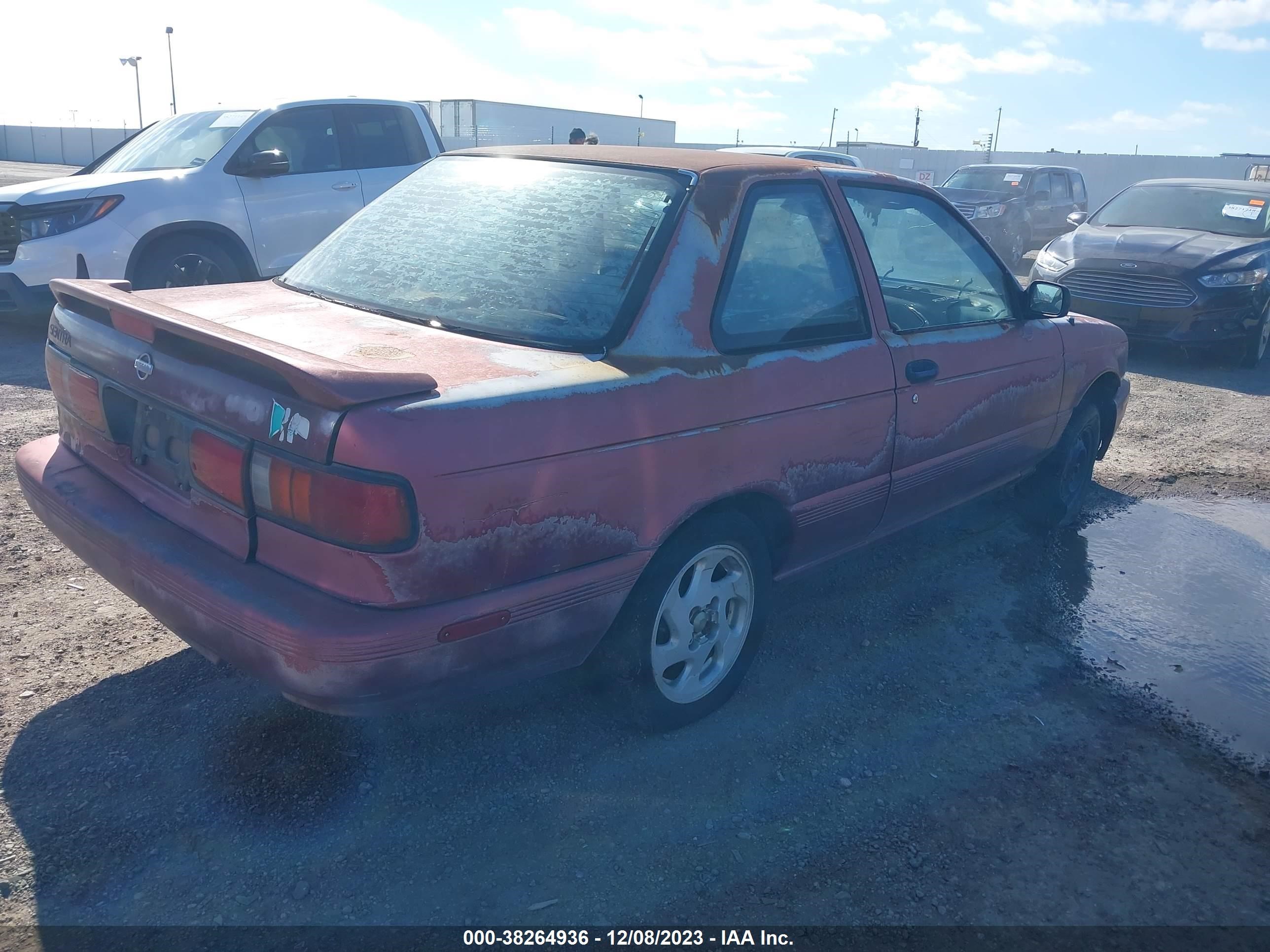 Photo 3 VIN: 1N4EB32A0RC862742 - NISSAN SENTRA 