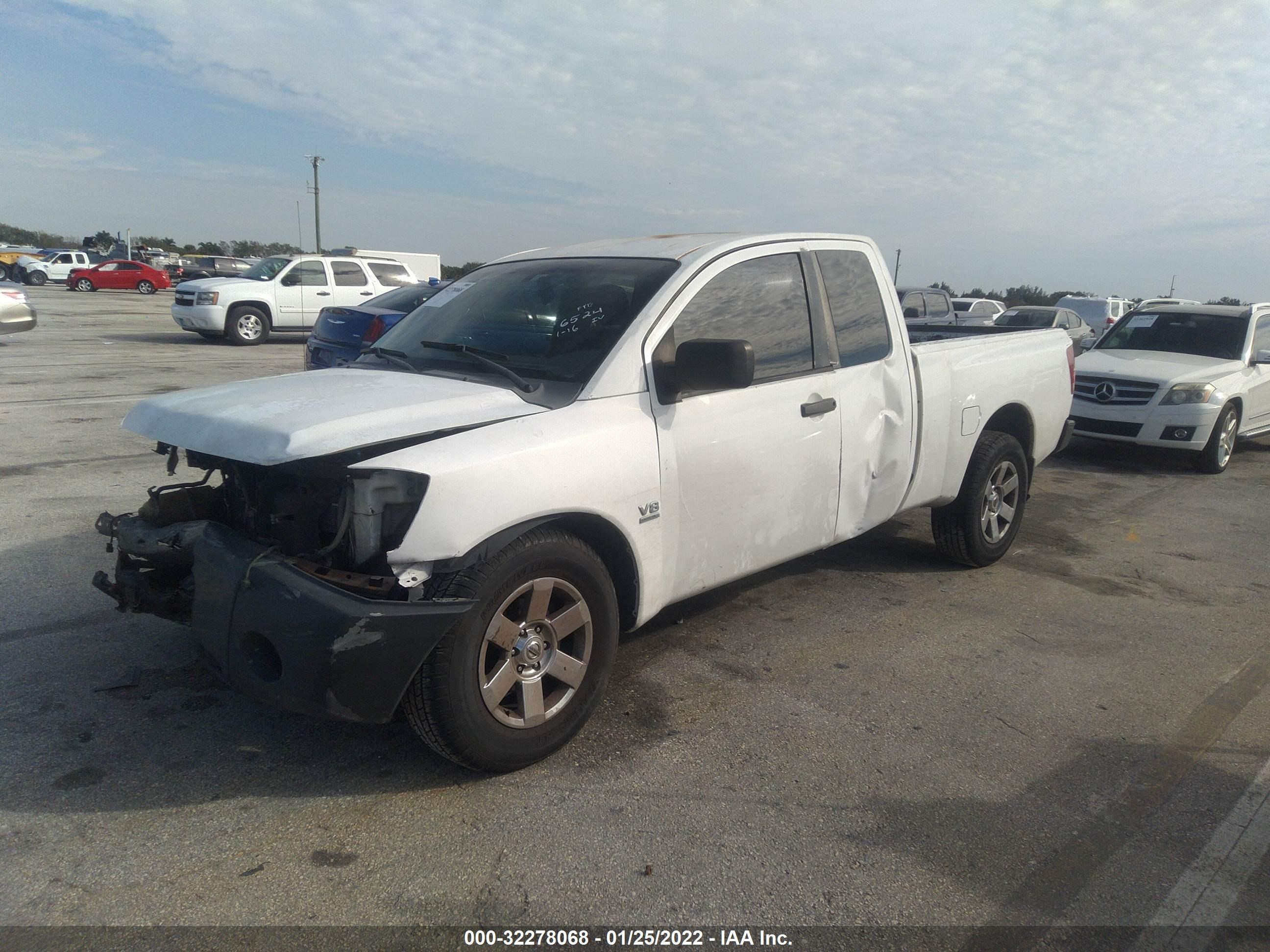 Photo 1 VIN: 1N6AA06A14N546524 - NISSAN TITAN 