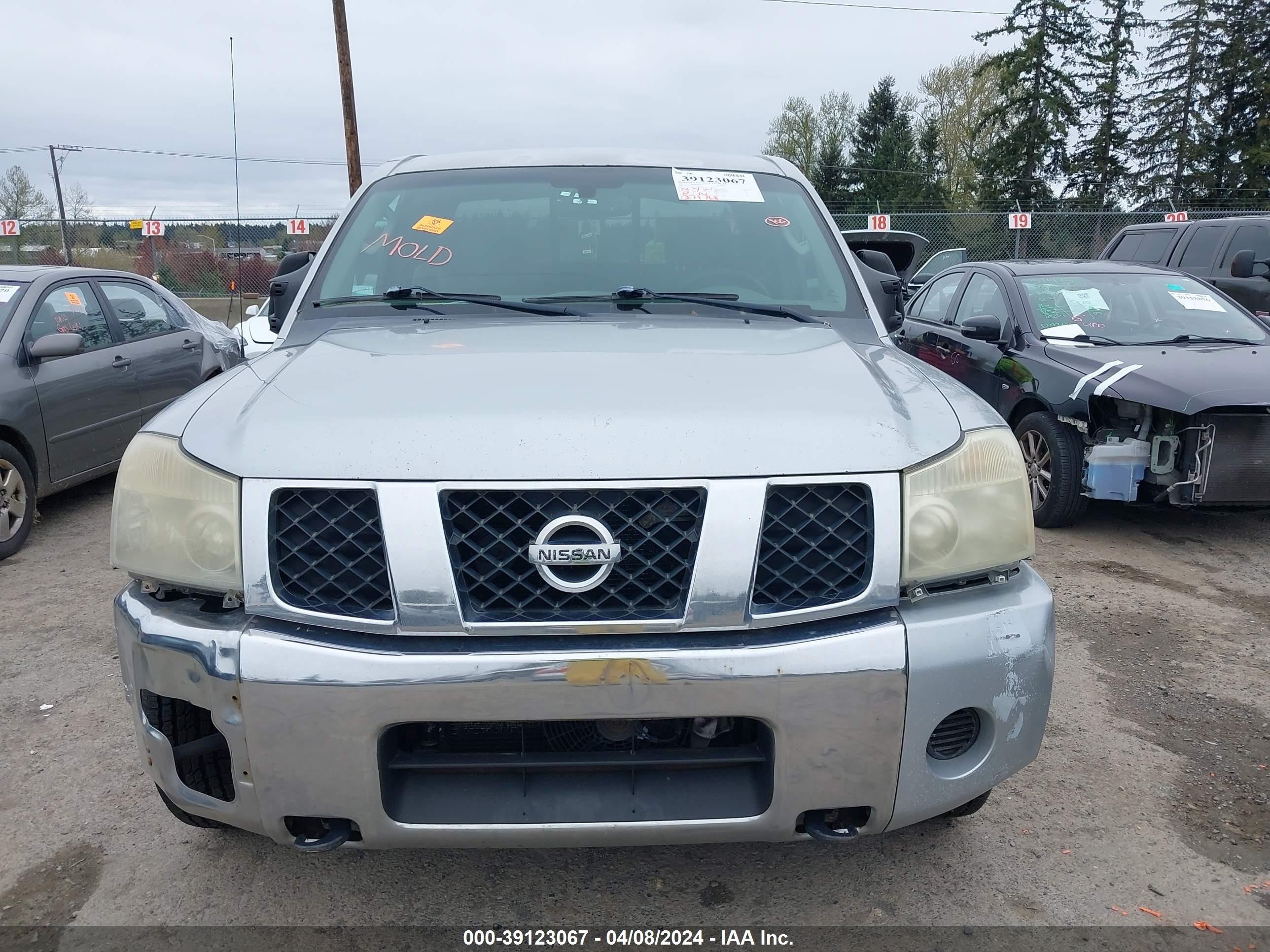 Photo 5 VIN: 1N6AA06A67N218147 - NISSAN TITAN 