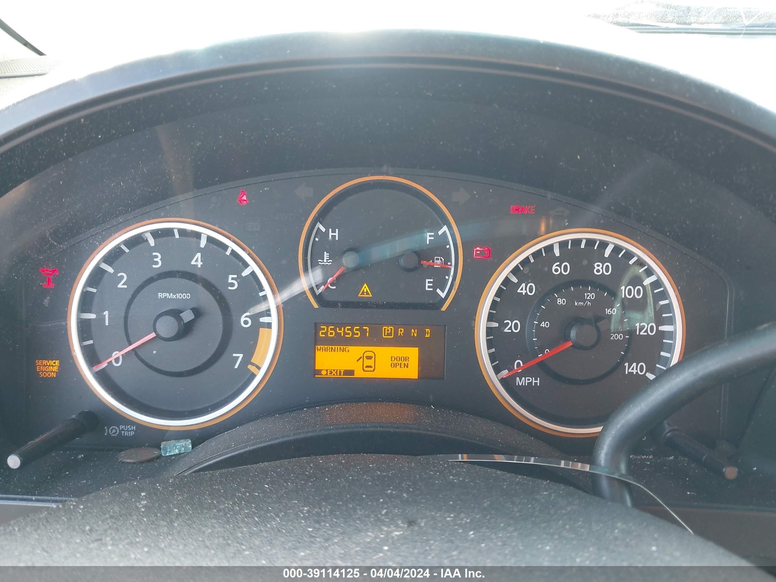 Photo 6 VIN: 1N6AA06A78N346351 - NISSAN TITAN 