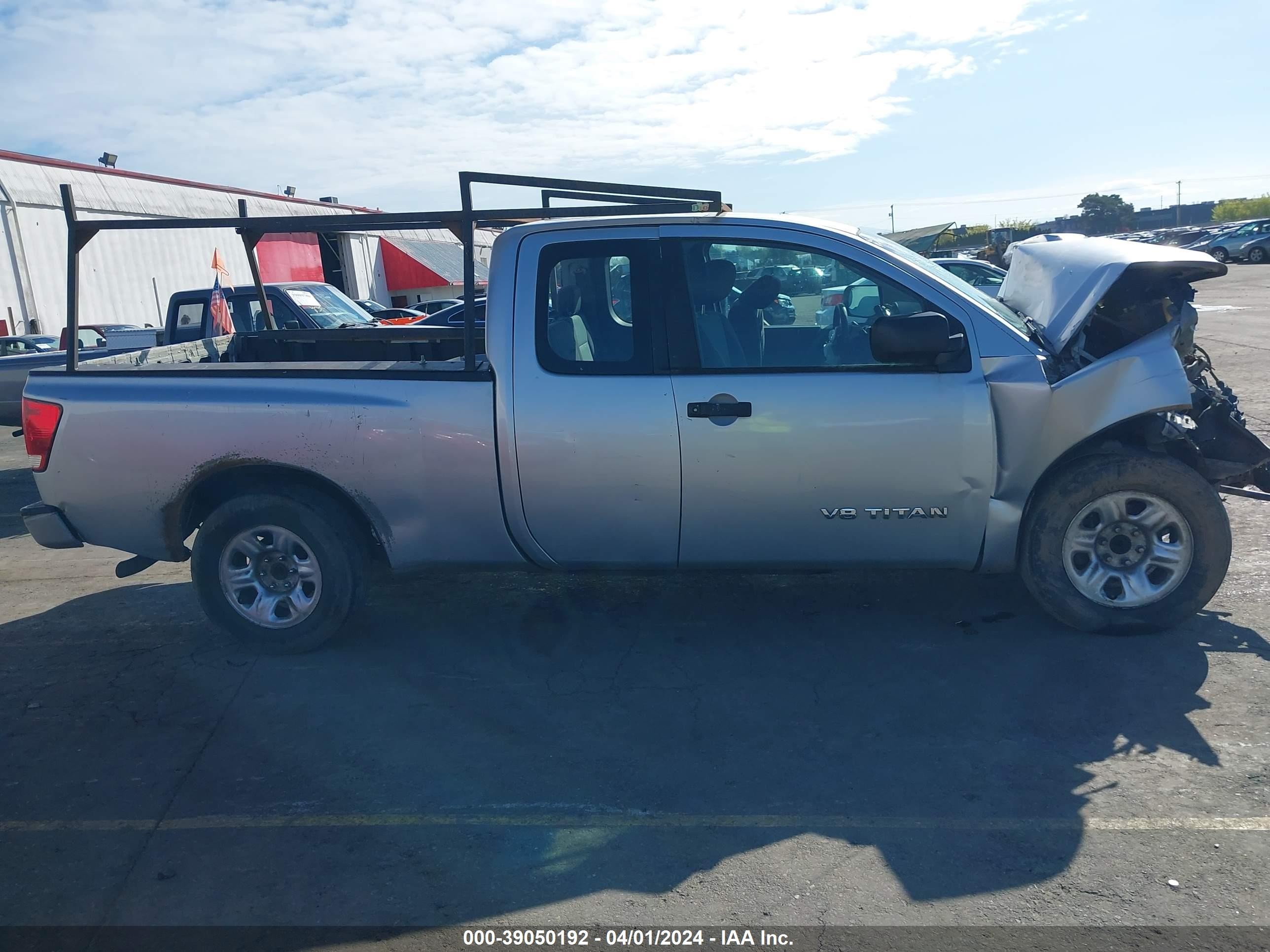 Photo 12 VIN: 1N6AA06A85N524232 - NISSAN TITAN 