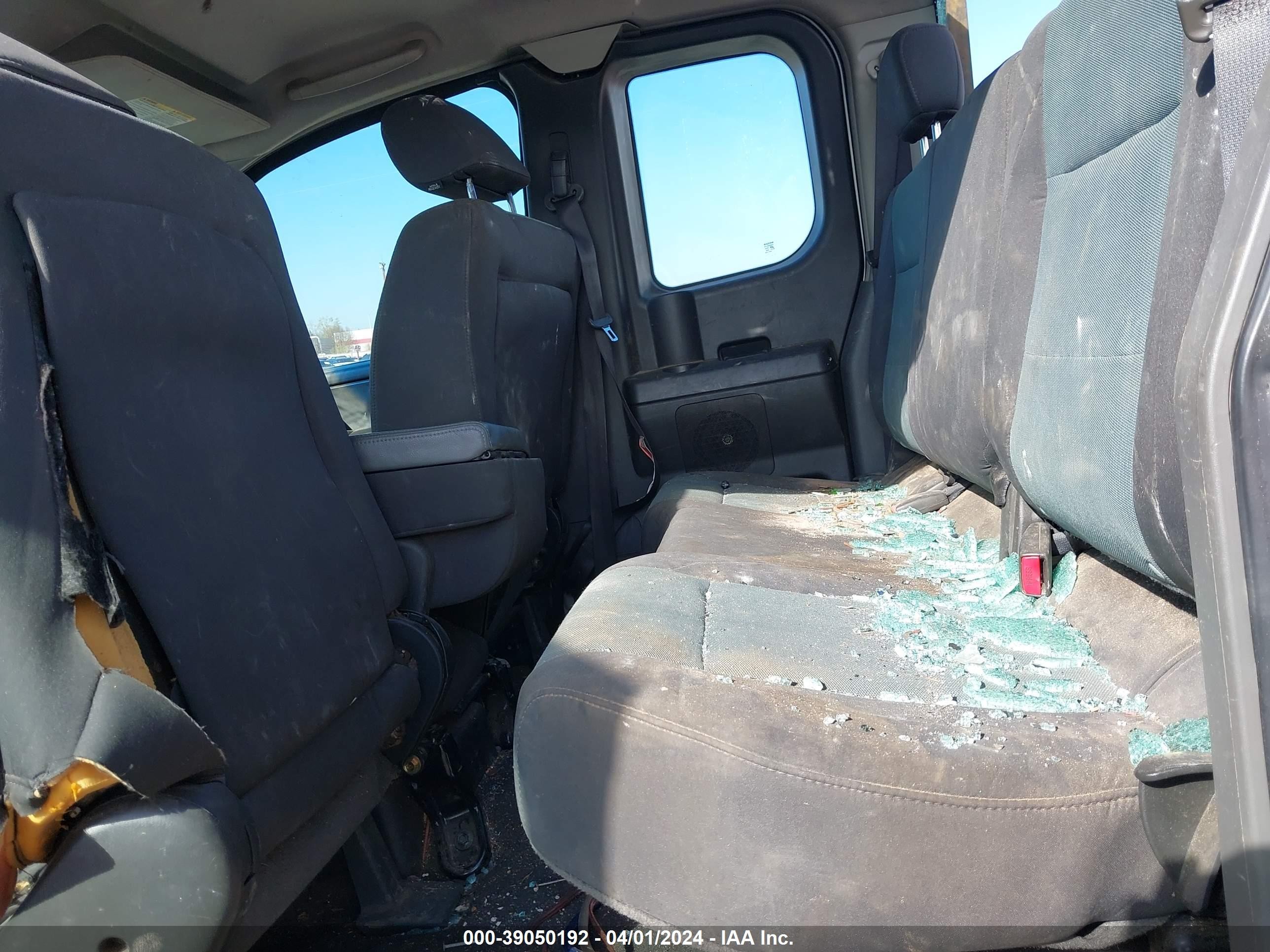 Photo 7 VIN: 1N6AA06A85N524232 - NISSAN TITAN 