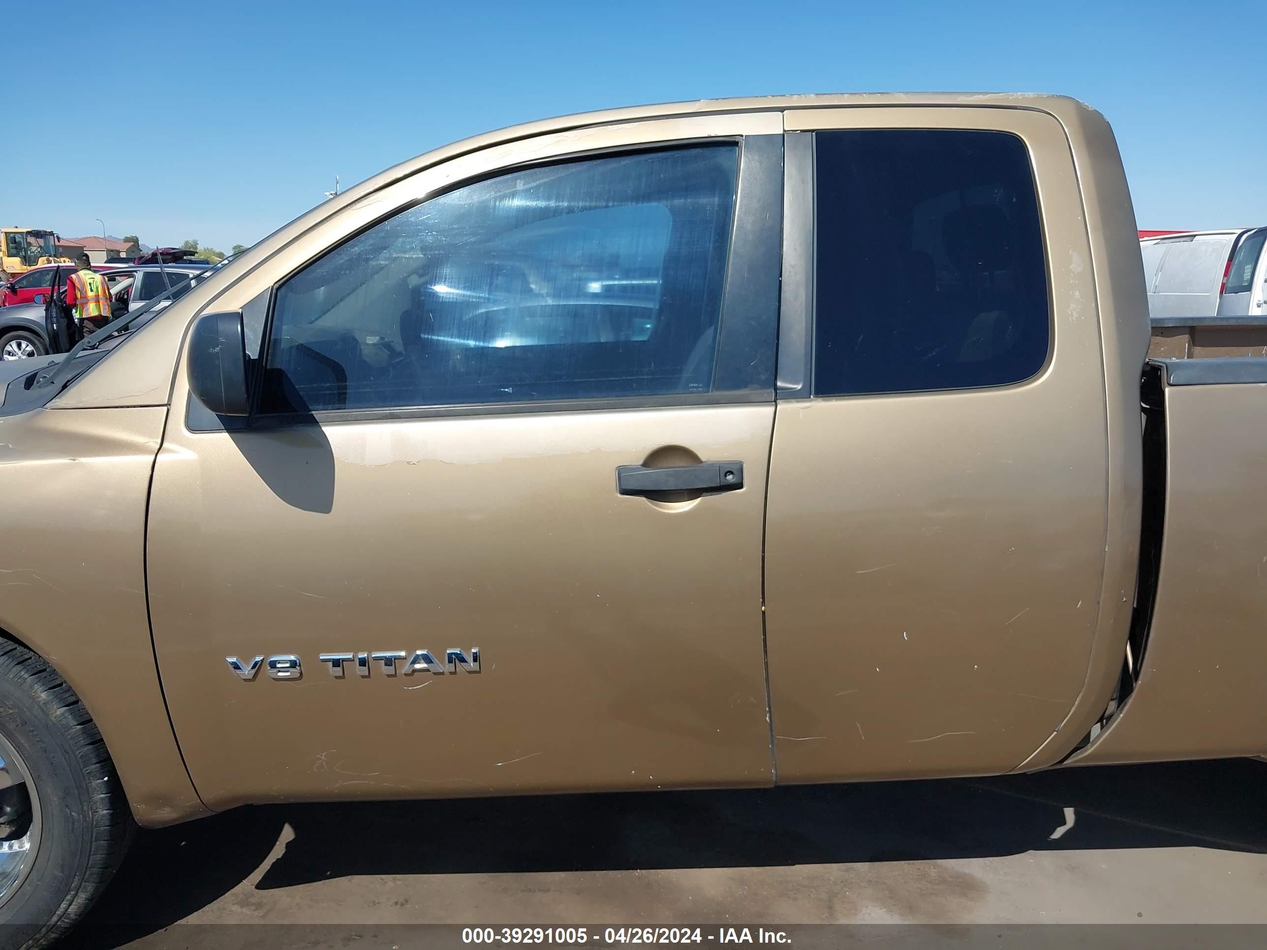 Photo 14 VIN: 1N6AA06A94N524495 - NISSAN TITAN 