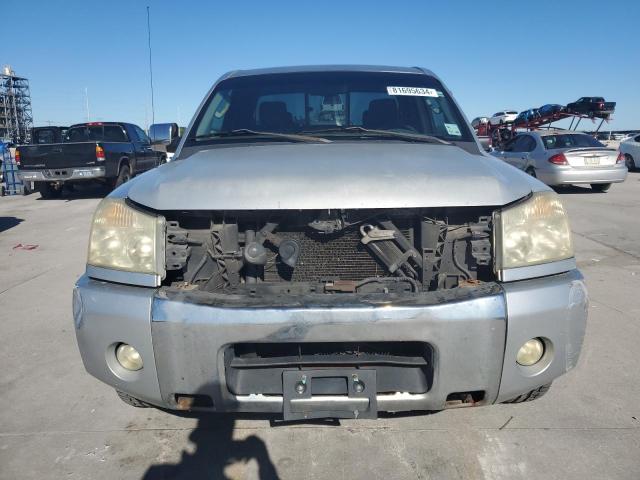 Photo 4 VIN: 1N6AA06AX5N500773 - NISSAN TITAN SE 