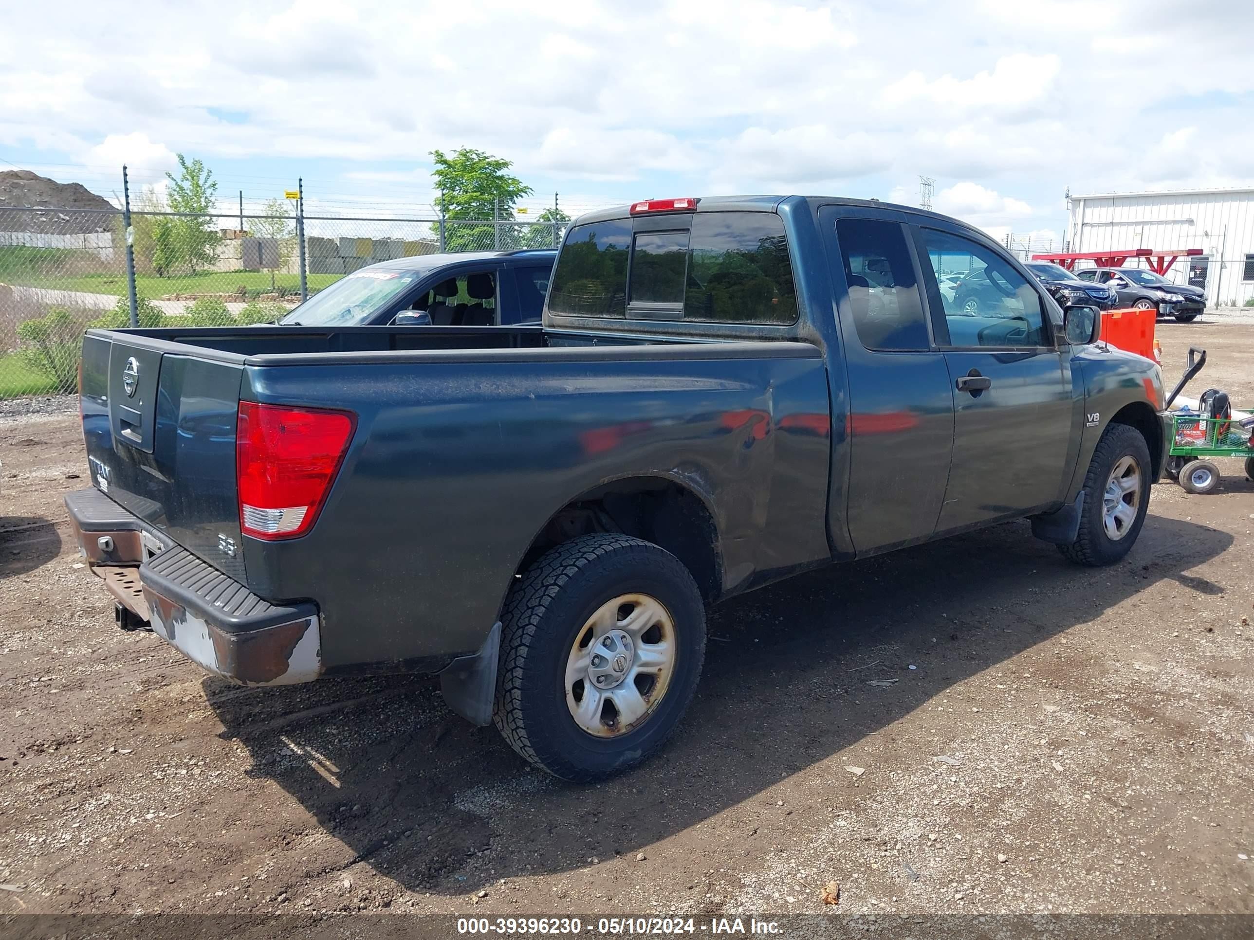 Photo 3 VIN: 1N6AA06B04N511286 - NISSAN TITAN 