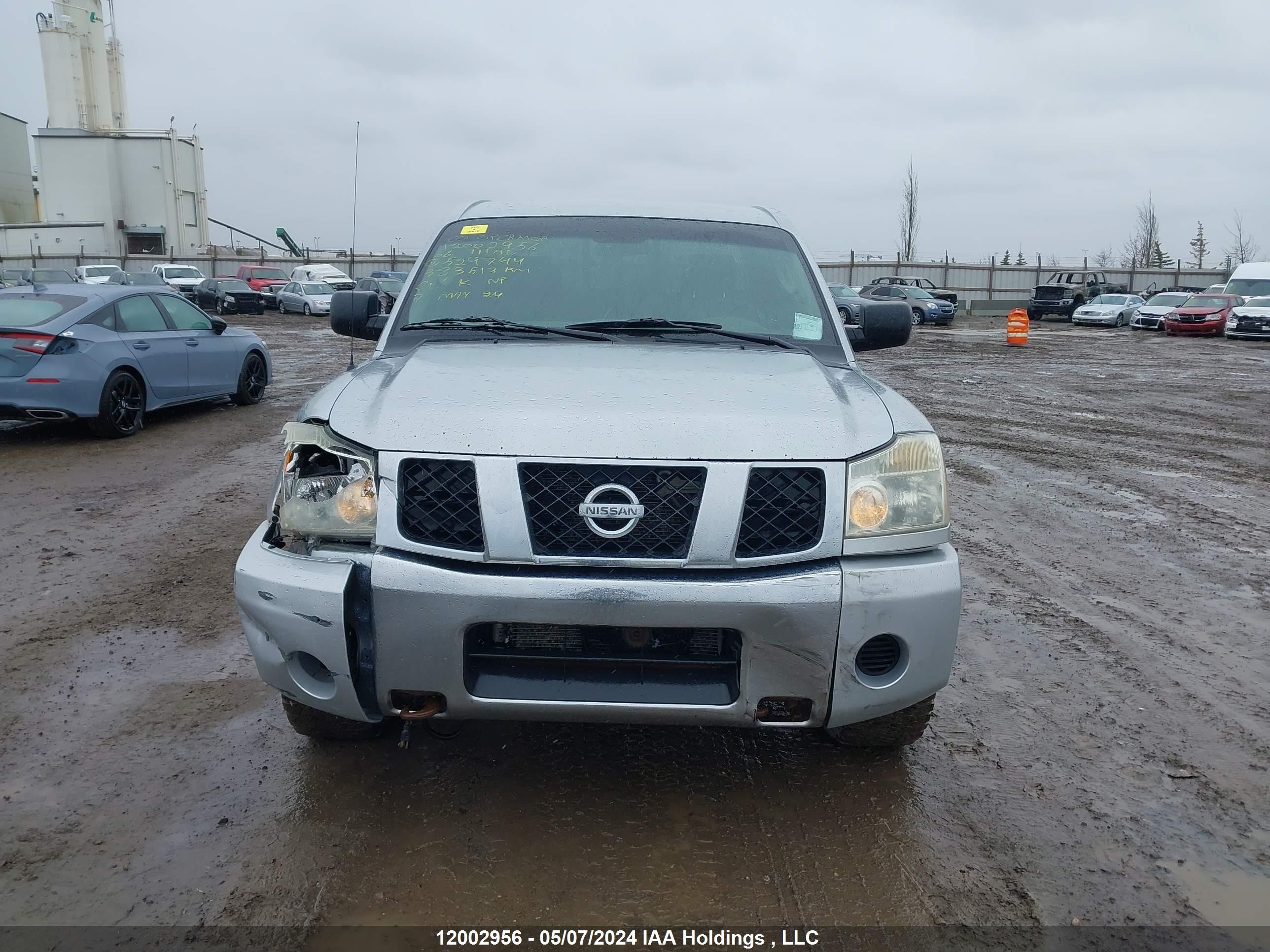 Photo 11 VIN: 1N6AA06B26N529744 - NISSAN TITAN 