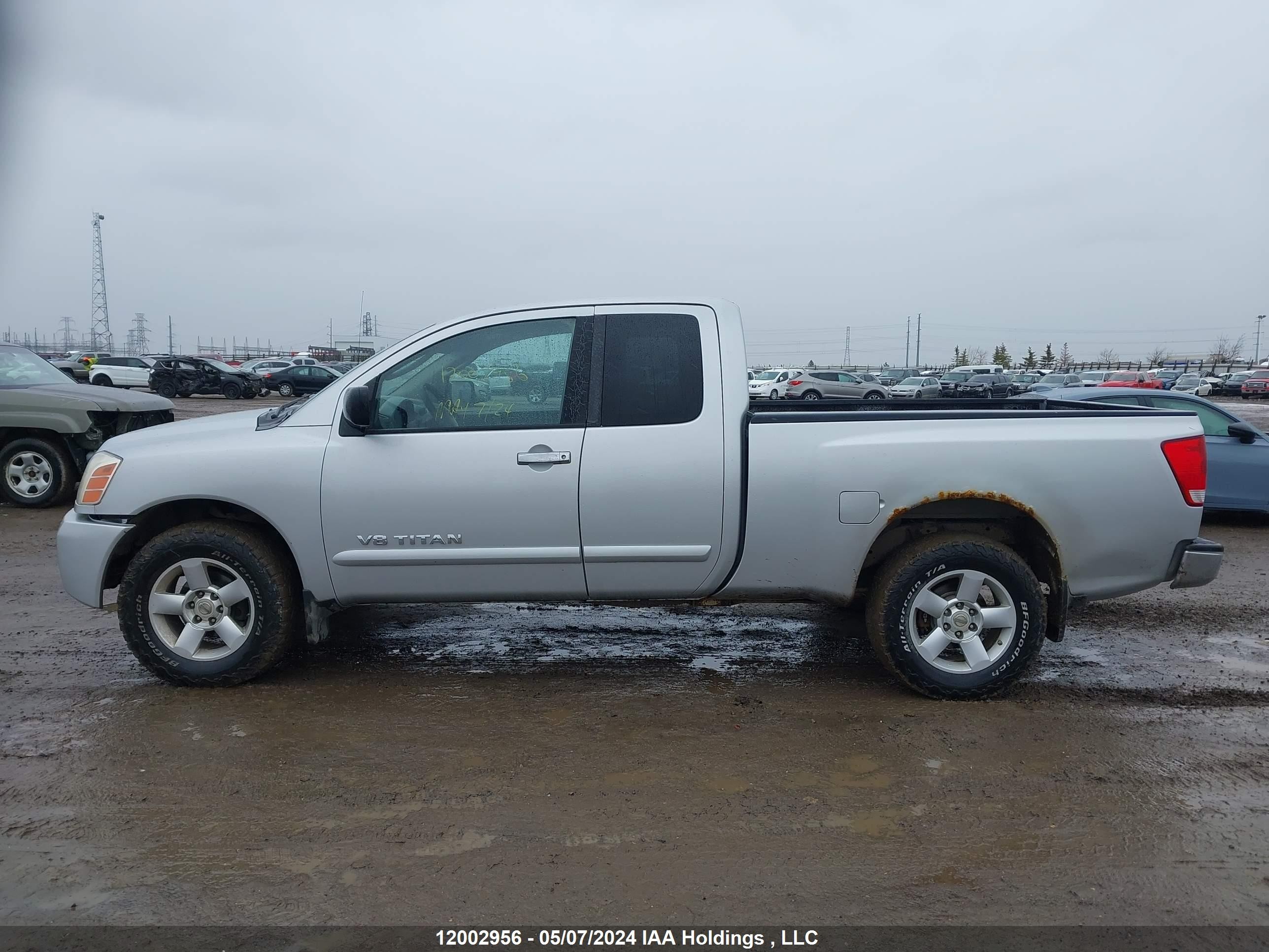 Photo 13 VIN: 1N6AA06B26N529744 - NISSAN TITAN 