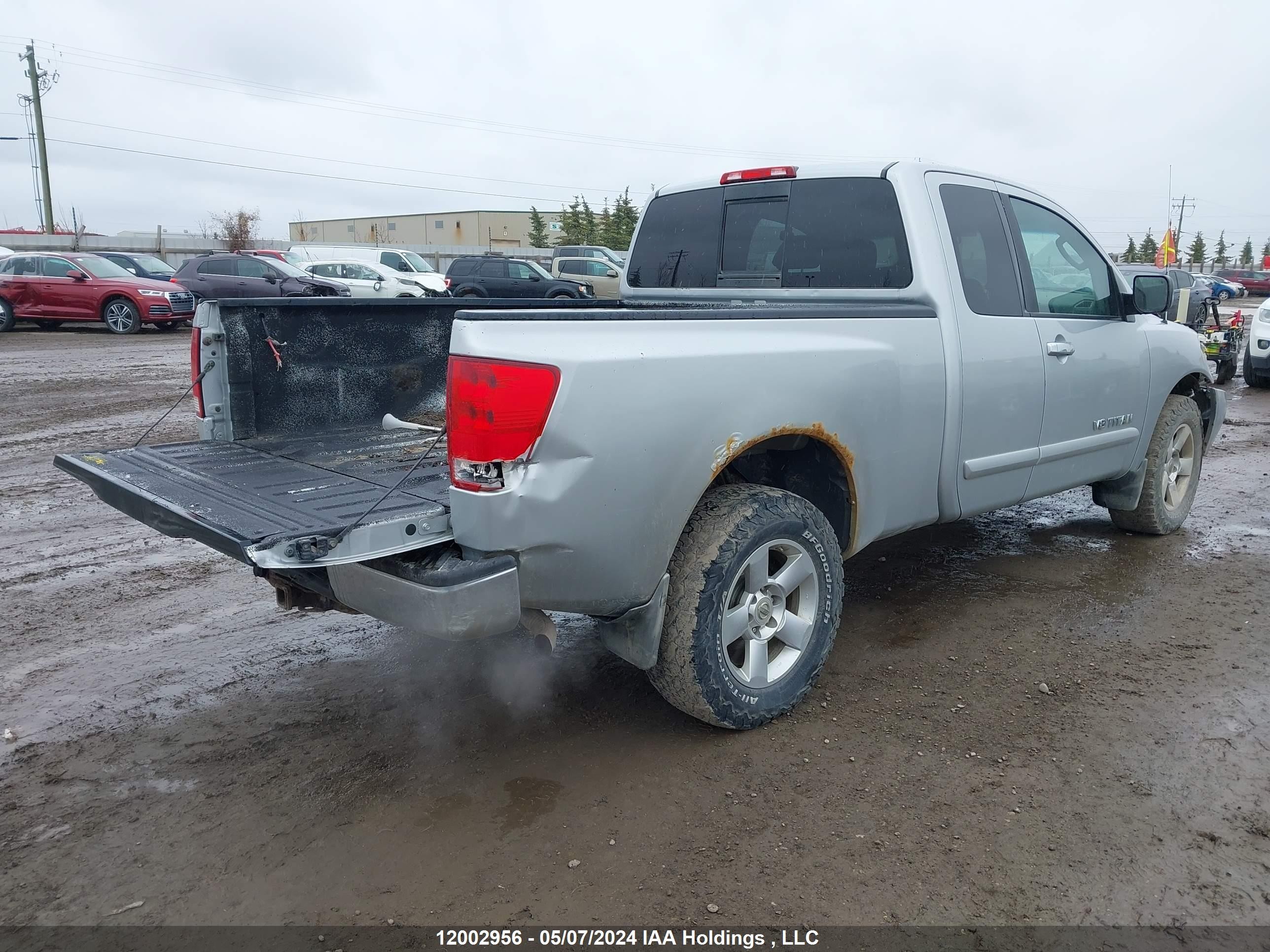 Photo 3 VIN: 1N6AA06B26N529744 - NISSAN TITAN 