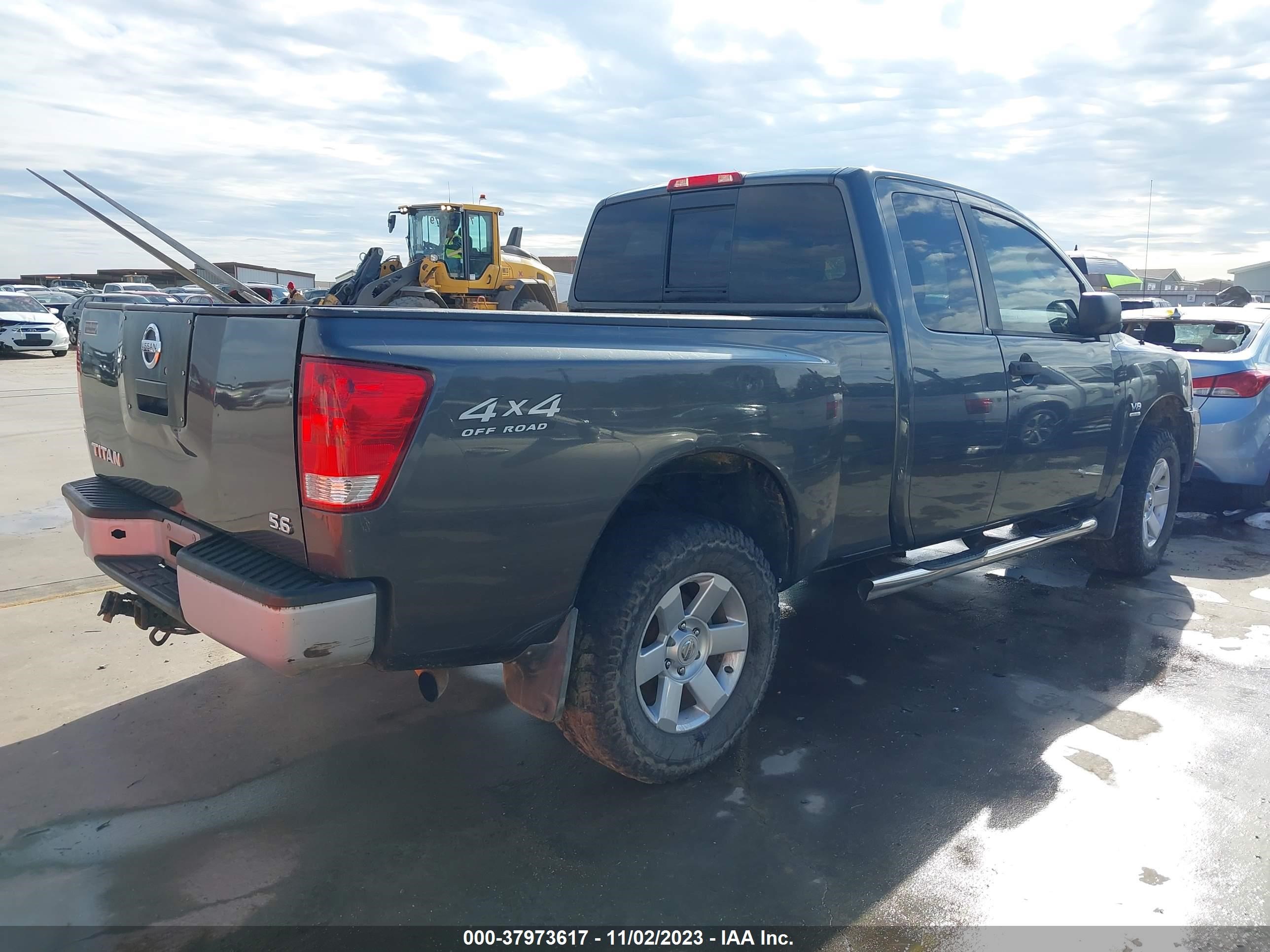 Photo 3 VIN: 1N6AA06B54N519612 - NISSAN TITAN 