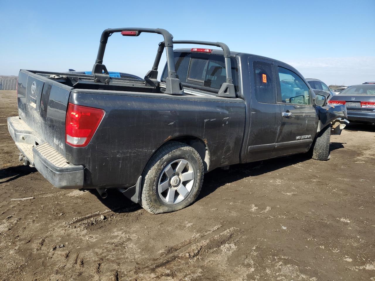 Photo 2 VIN: 1N6AA06B56N561054 - NISSAN TITAN 