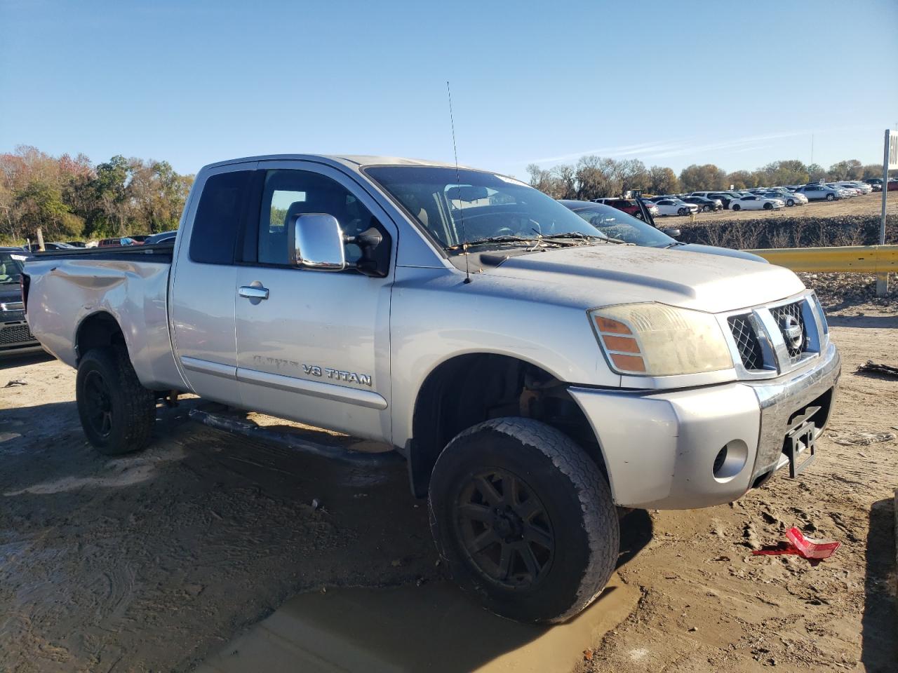 Photo 3 VIN: 1N6AA06B85N525647 - NISSAN TITAN 