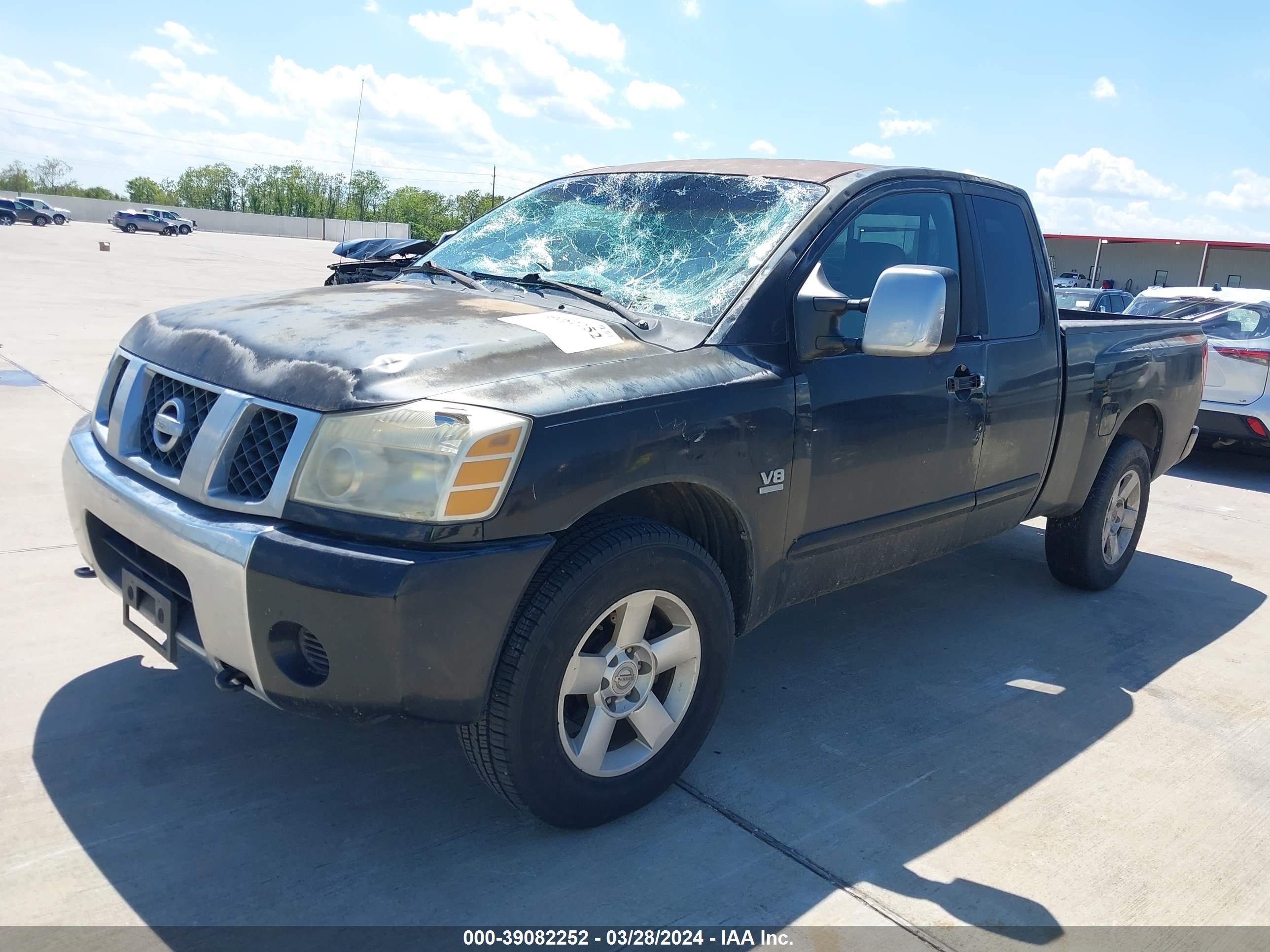 Photo 1 VIN: 1N6AA06BX4N538866 - NISSAN TITAN 