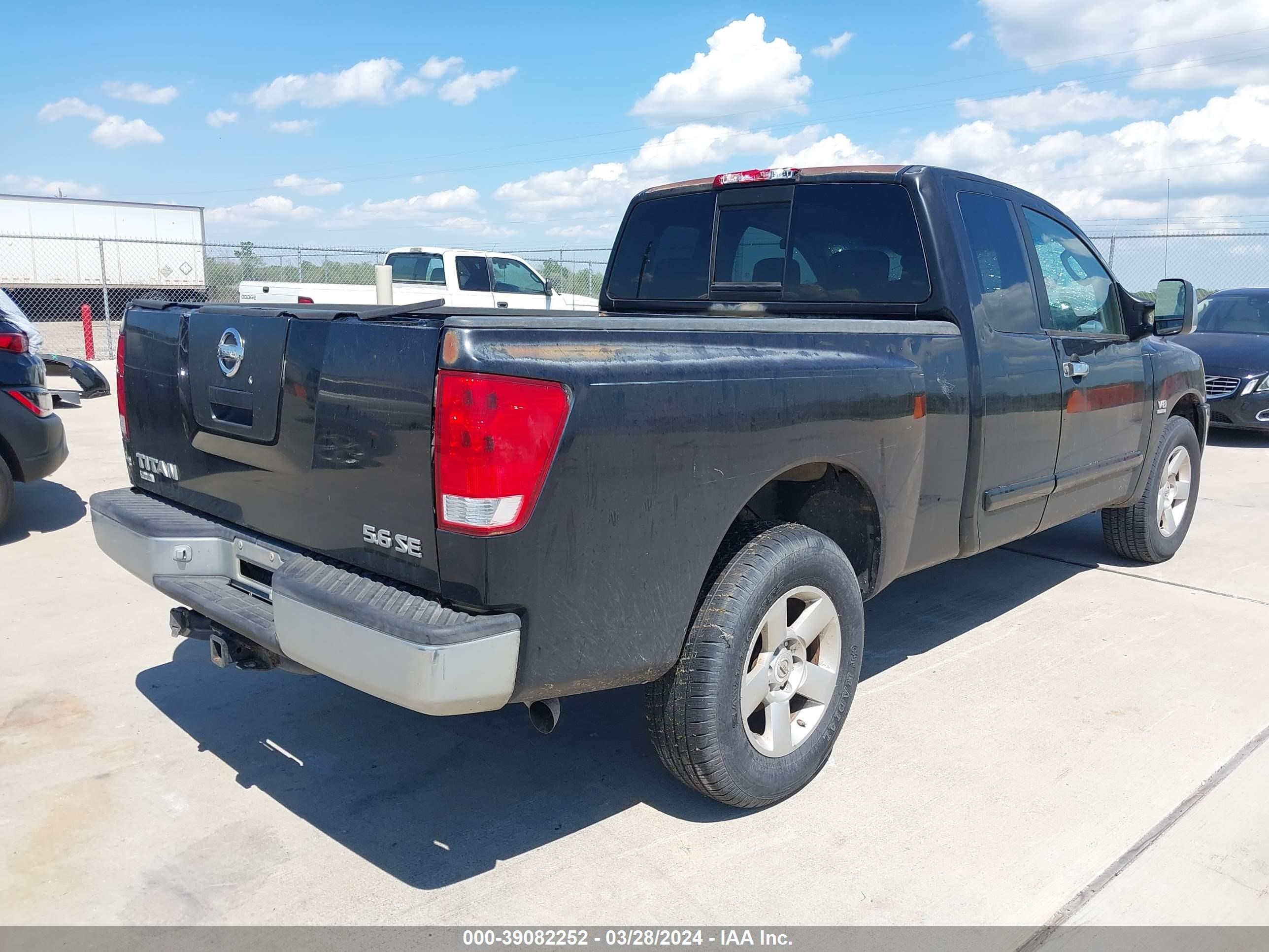 Photo 3 VIN: 1N6AA06BX4N538866 - NISSAN TITAN 