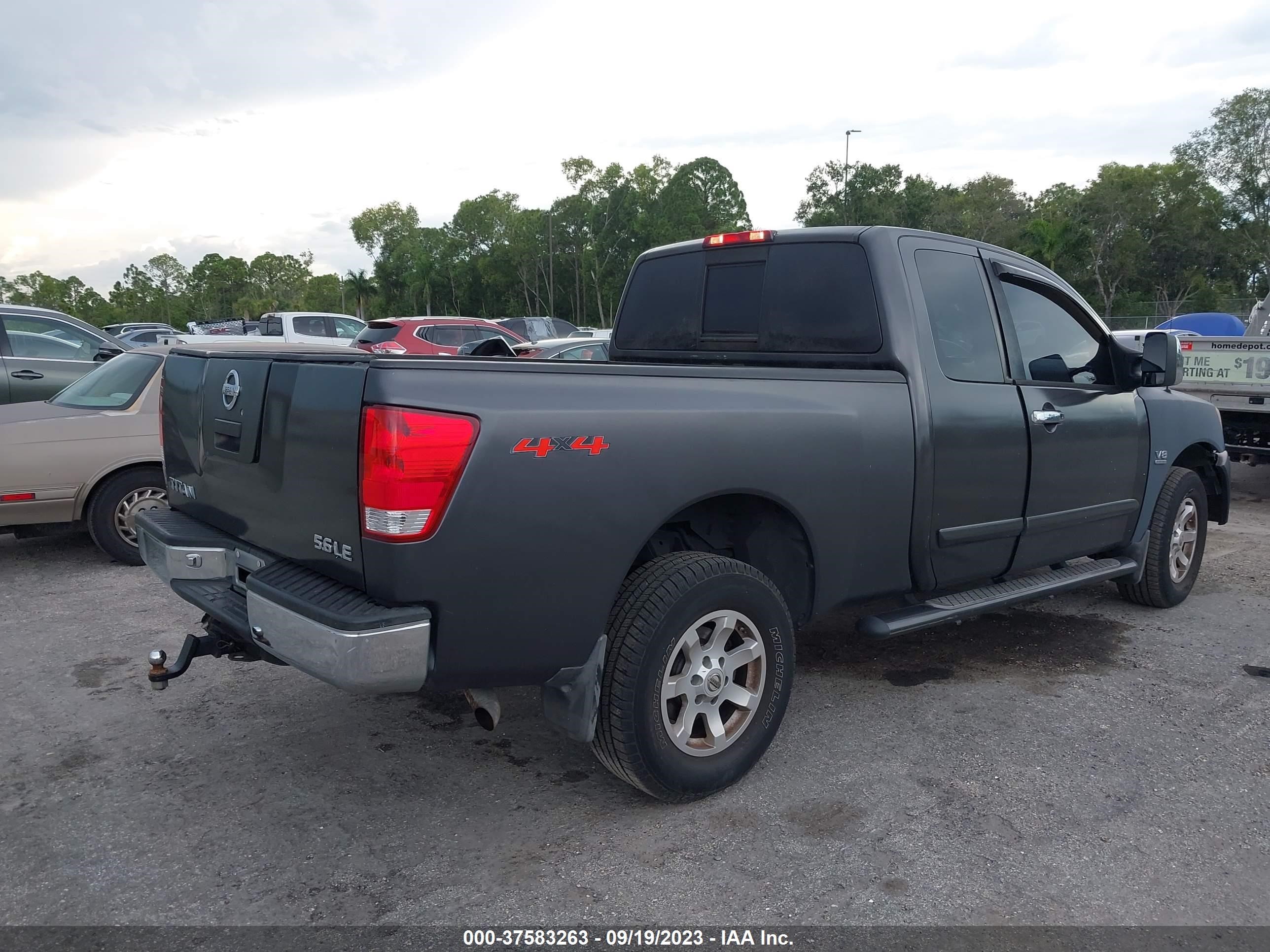 Photo 3 VIN: 1N6AA06BX4N567655 - NISSAN TITAN 