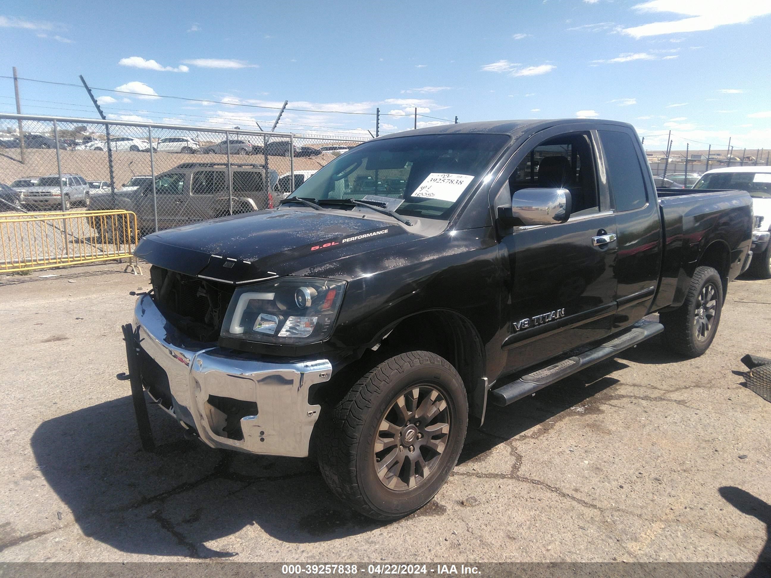 Photo 1 VIN: 1N6AA06BX5N572307 - NISSAN TITAN 