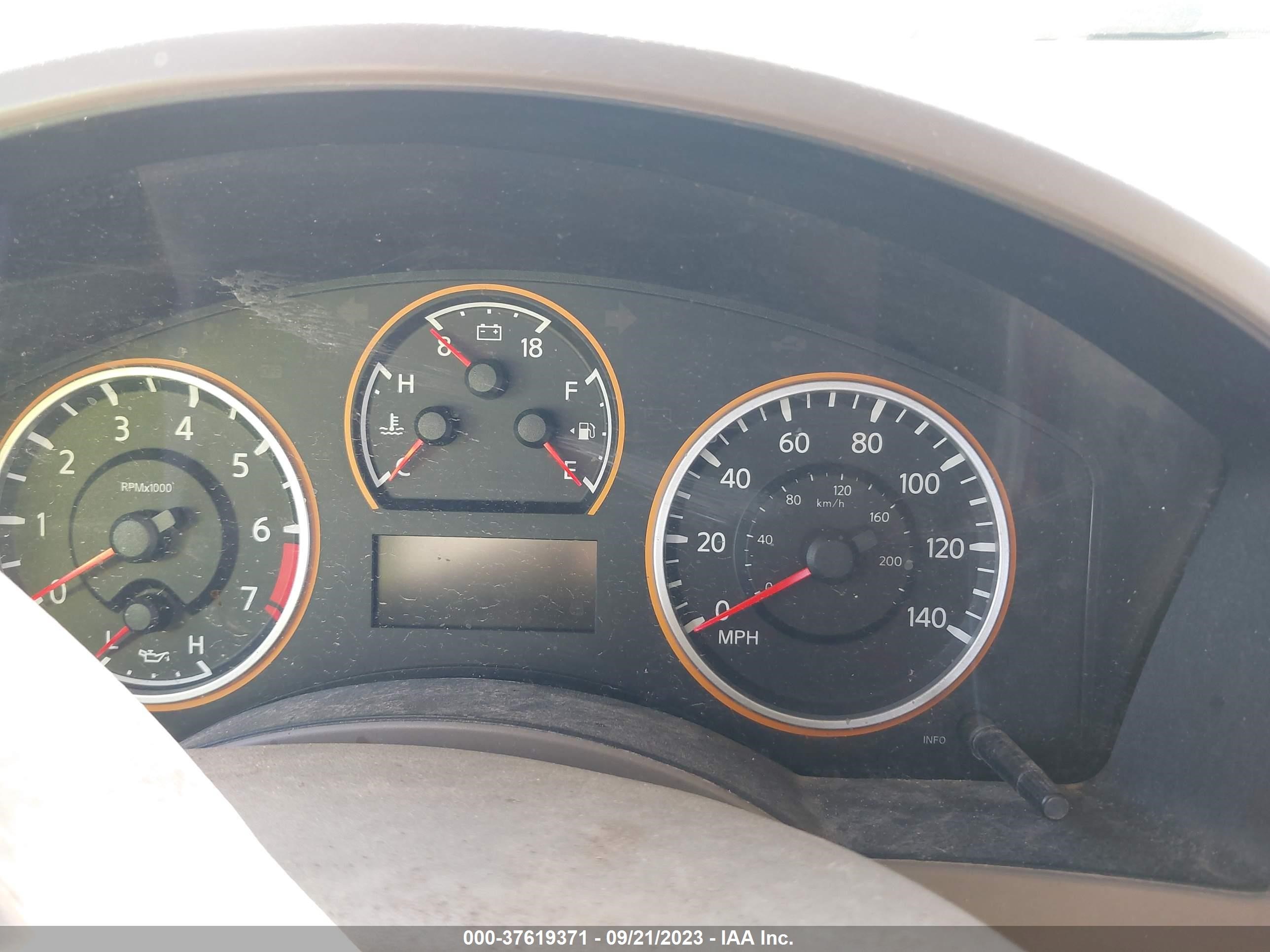 Photo 5 VIN: 1N6AA06C08N303293 - NISSAN TITAN 