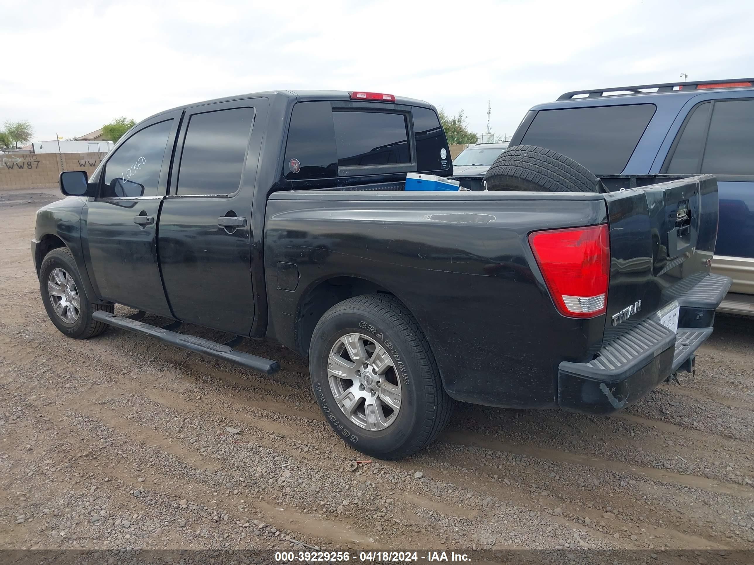 Photo 2 VIN: 1N6AA07A16N507742 - NISSAN TITAN 