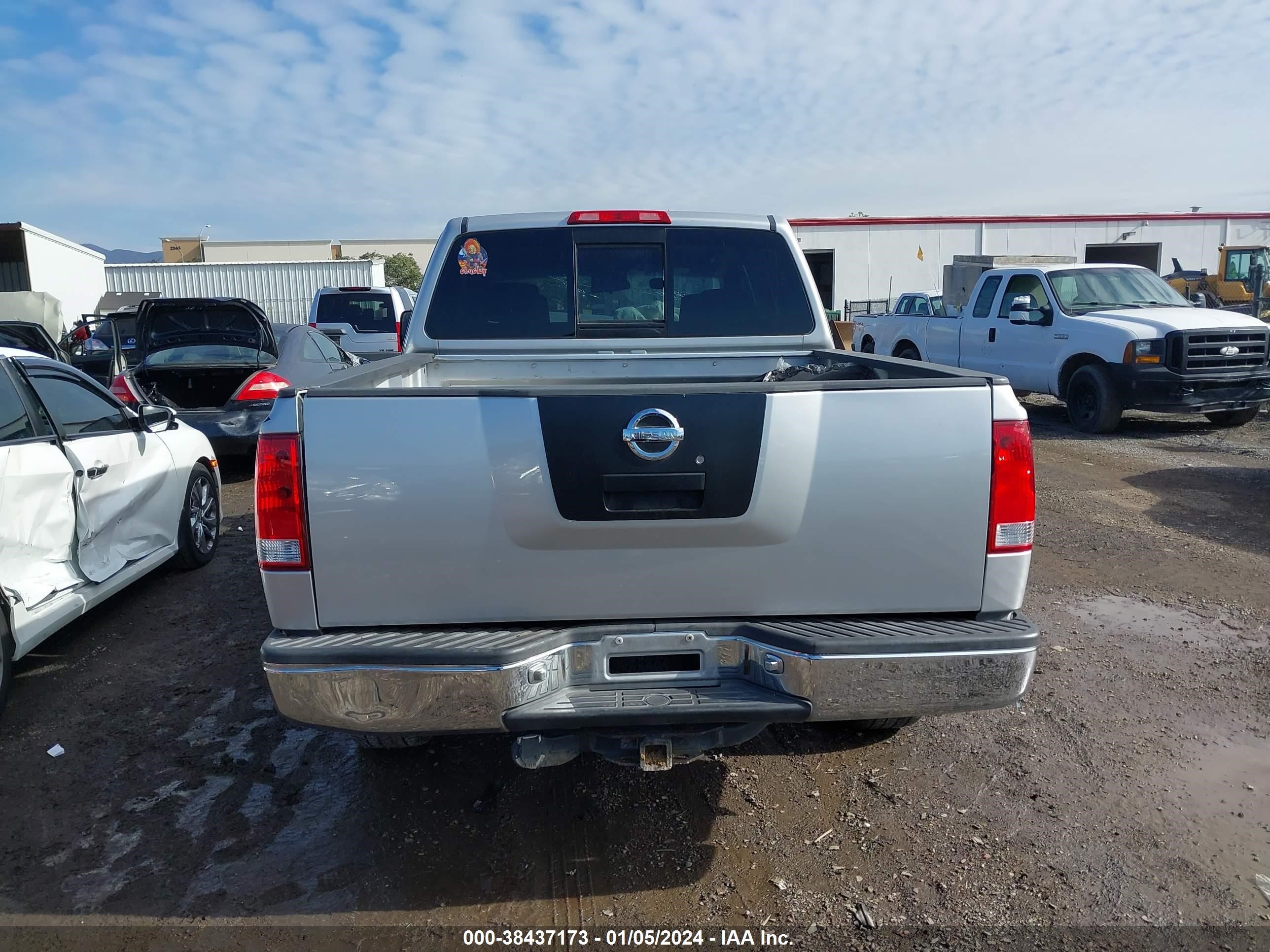 Photo 15 VIN: 1N6AA07A34N537371 - NISSAN TITAN 