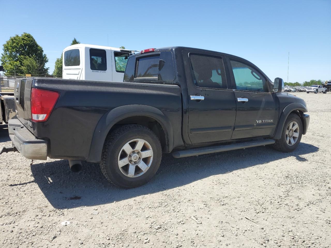 Photo 2 VIN: 1N6AA07A45N507118 - NISSAN TITAN 